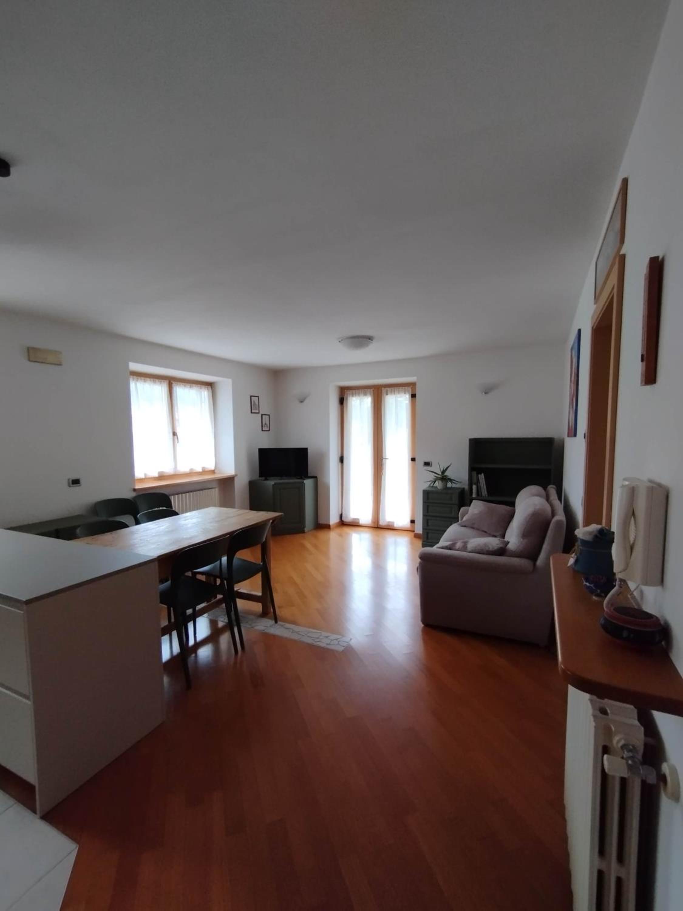 Two-Bedroom Apartment photo 2