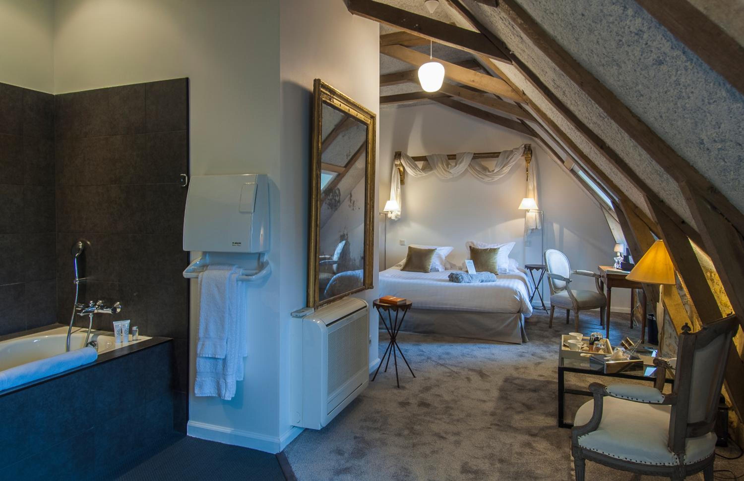 Superior Double Room - Photo 8