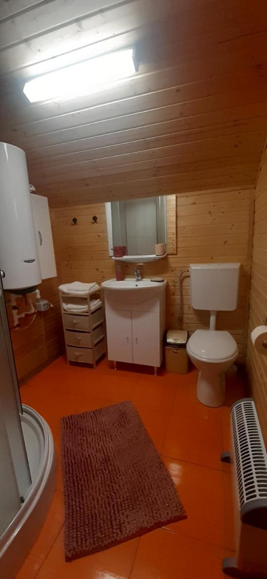 One-Bedroom House photo 2