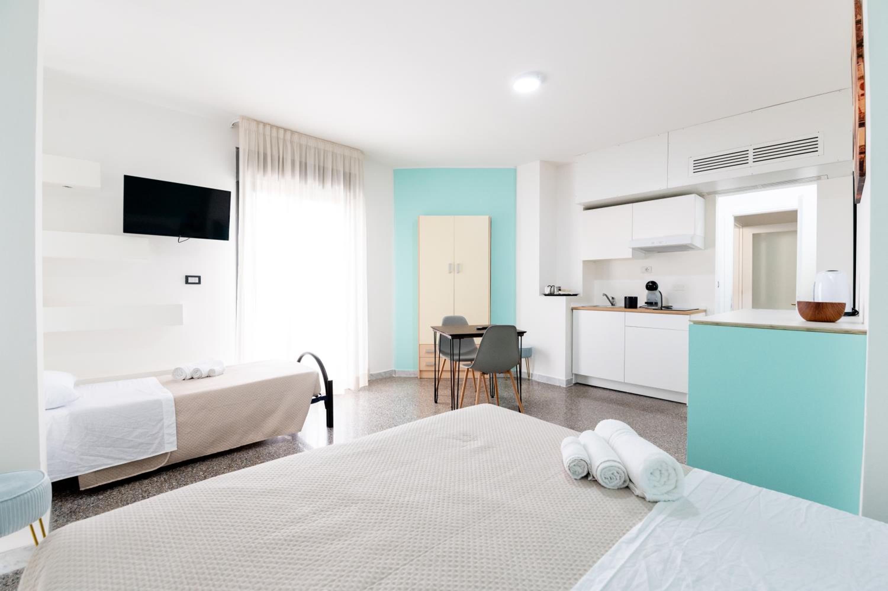 Double Room with Private Bathroom photo 3