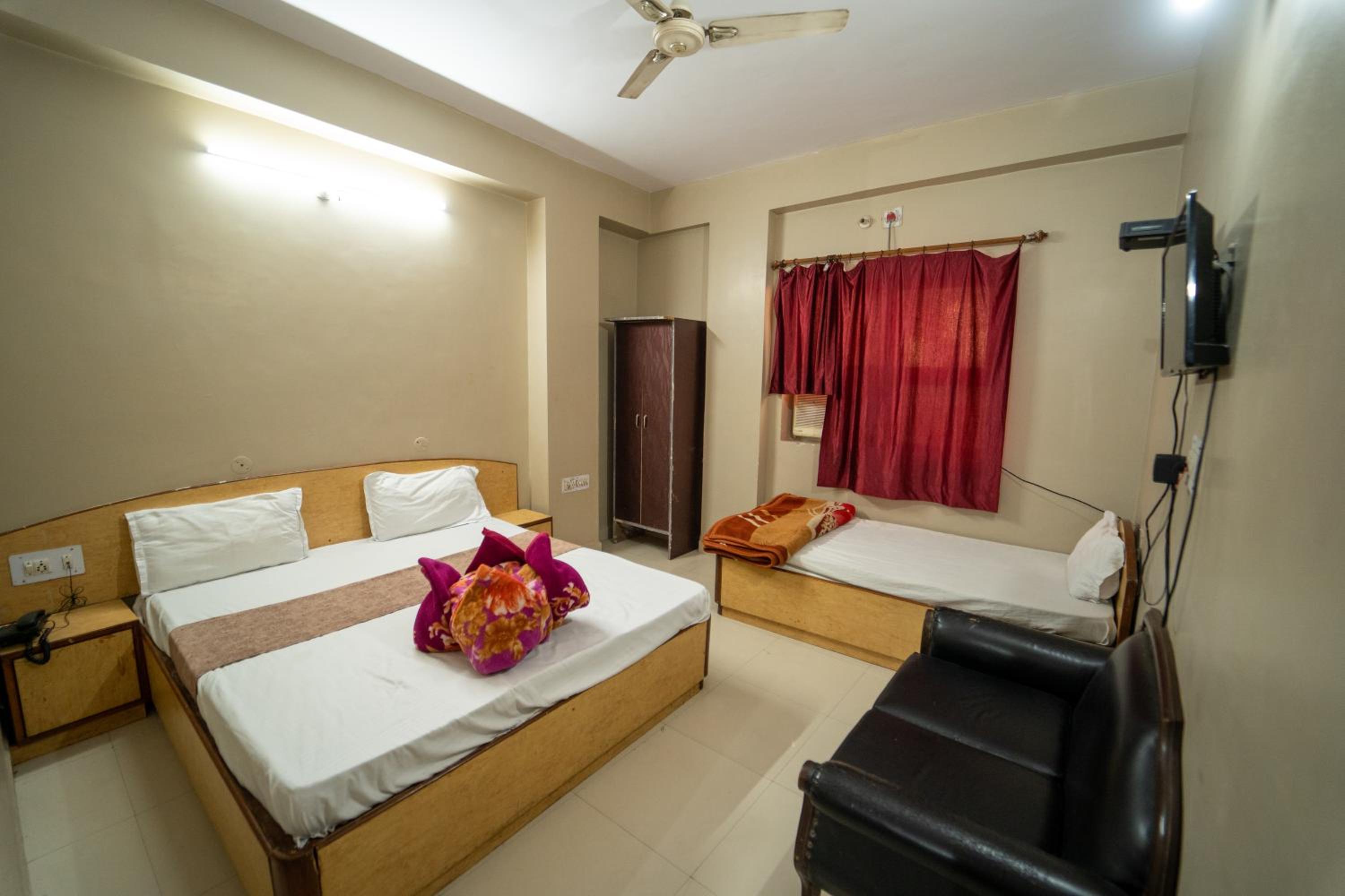 Deluxe Double Room - Photo 1