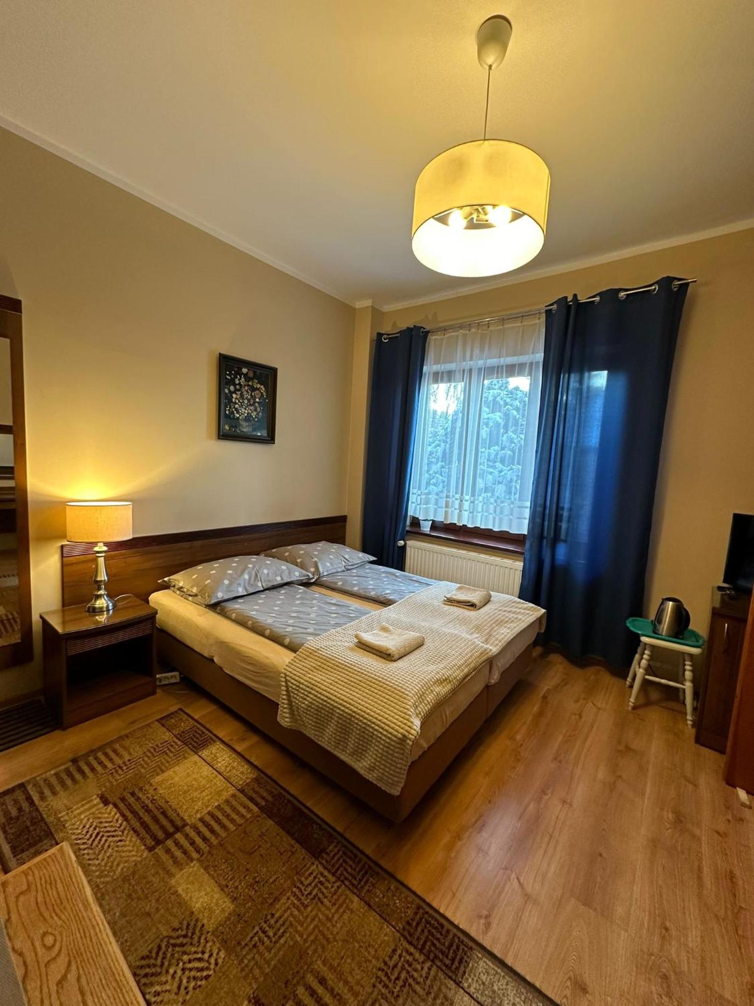 Standard Double or Twin Room photo 2