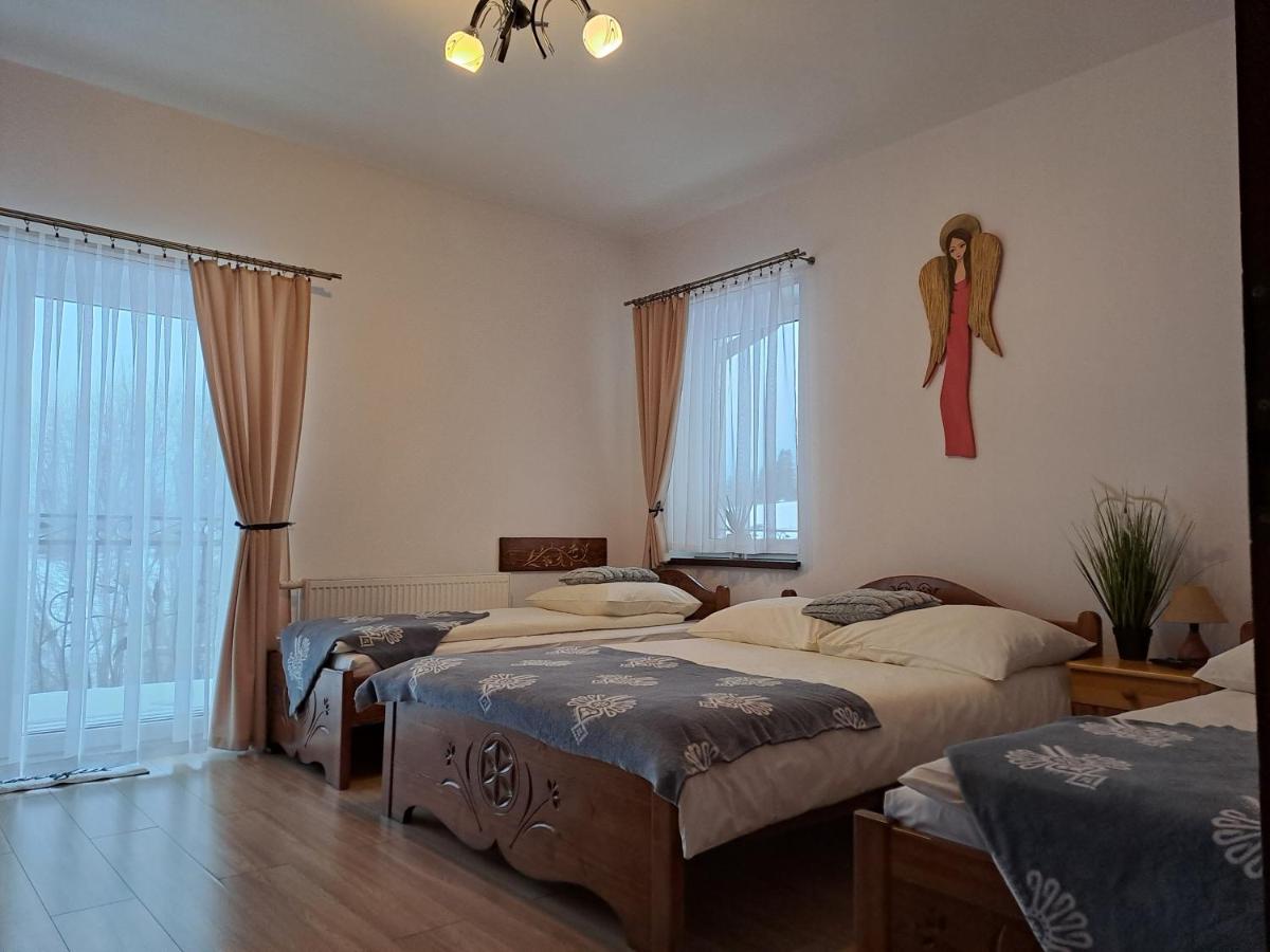 Quadruple Room with Mountain View photo 1