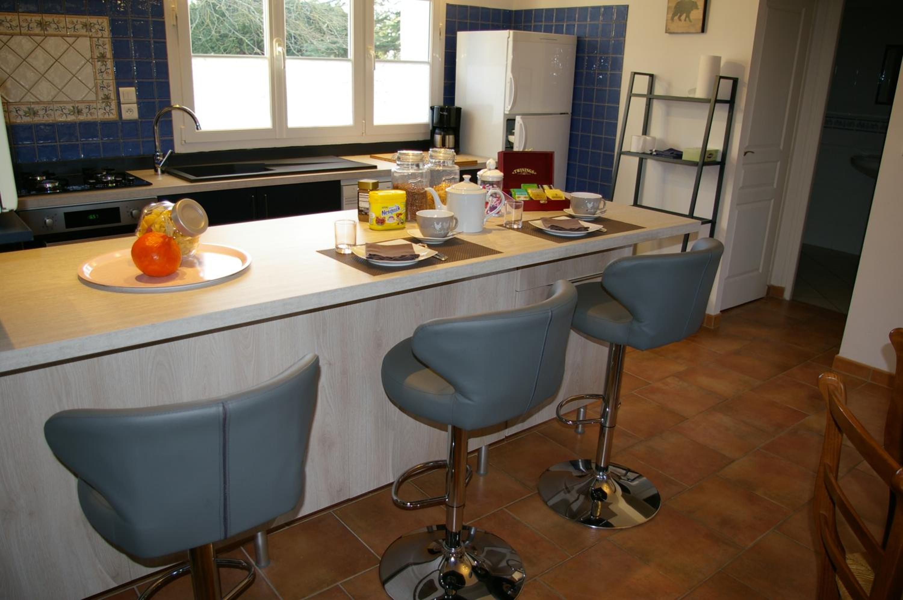 Three-Bedroom House photo 2