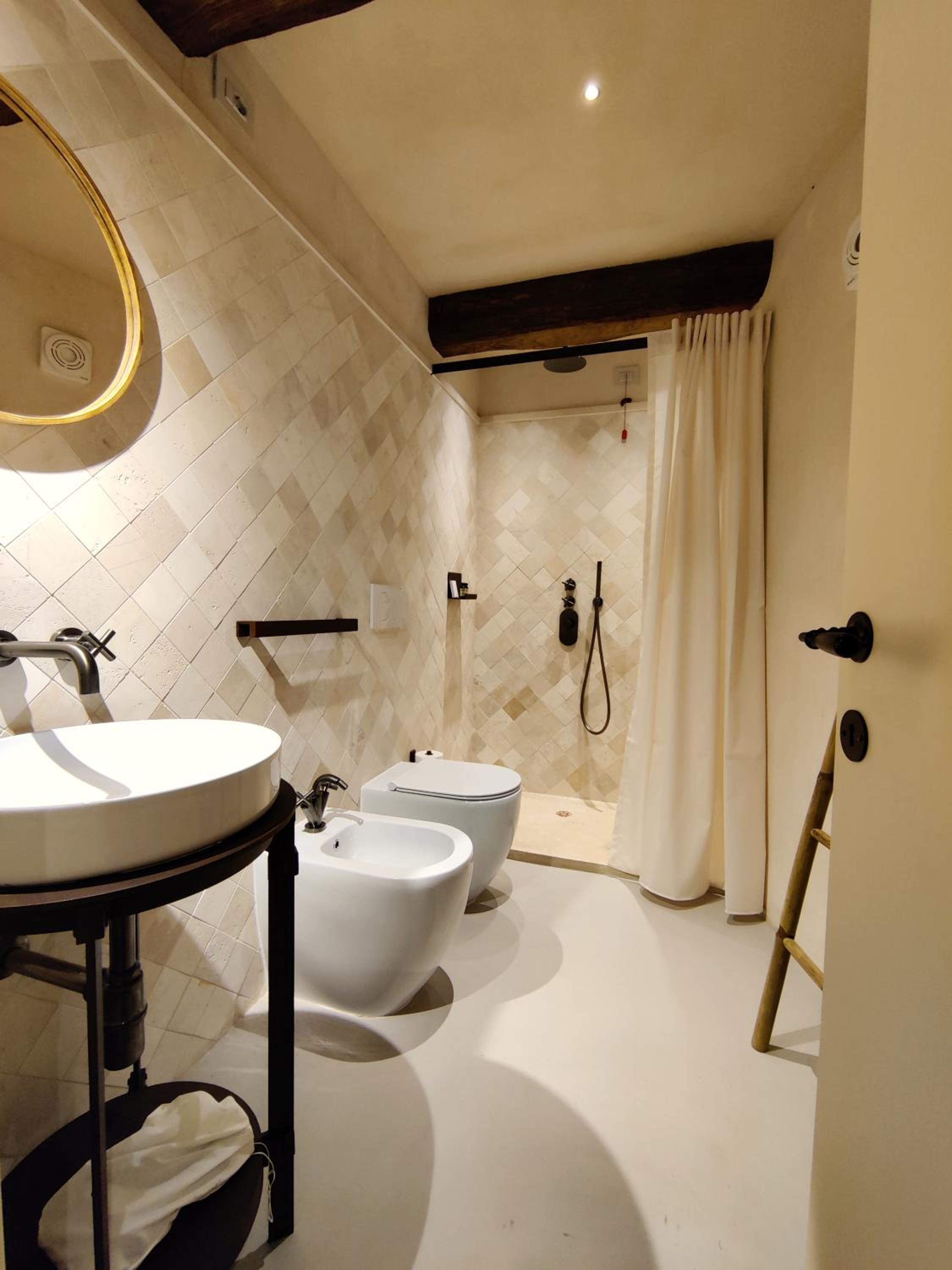 Family Suite - Photo 9