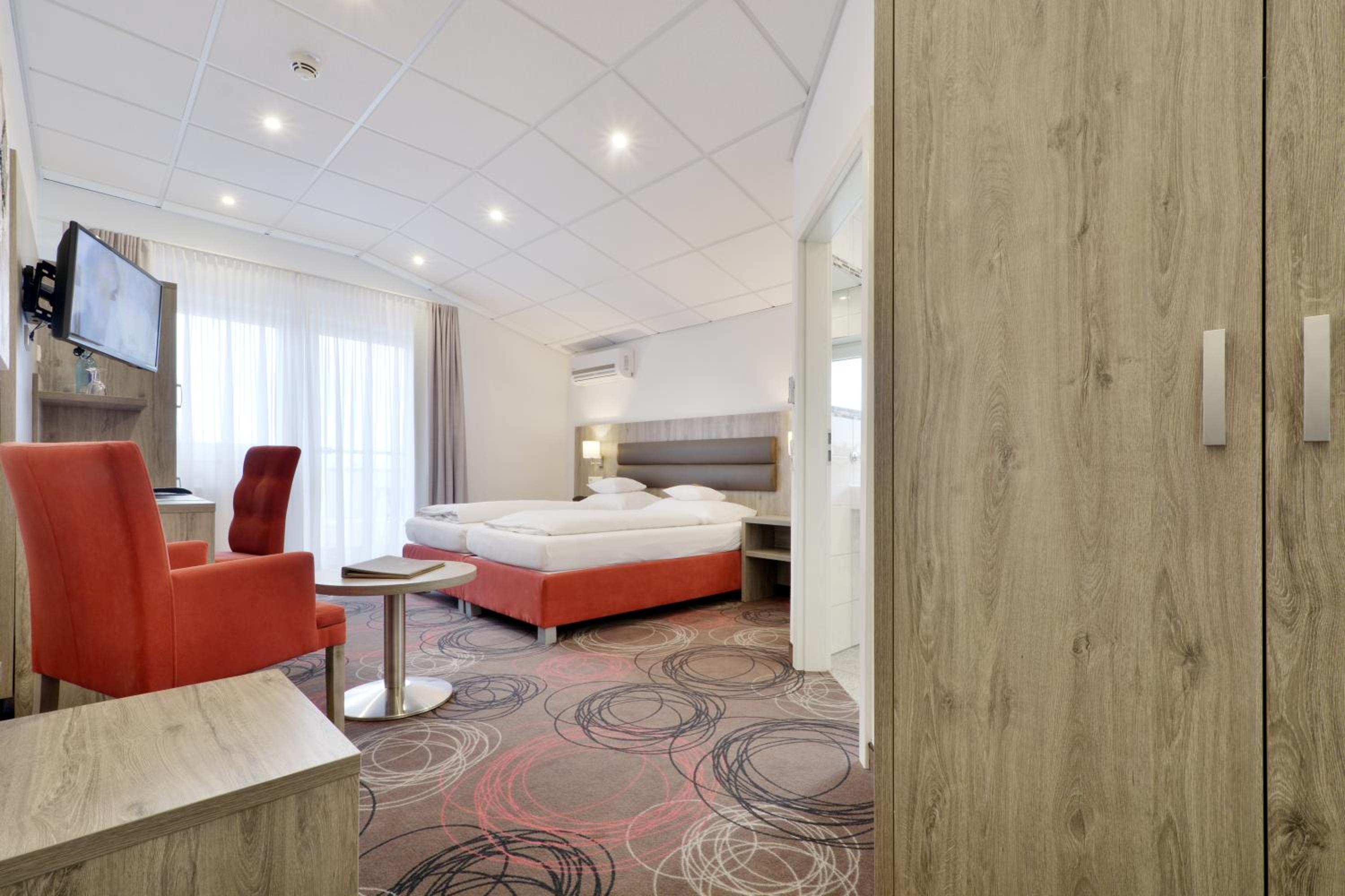Double Room - Photo 2