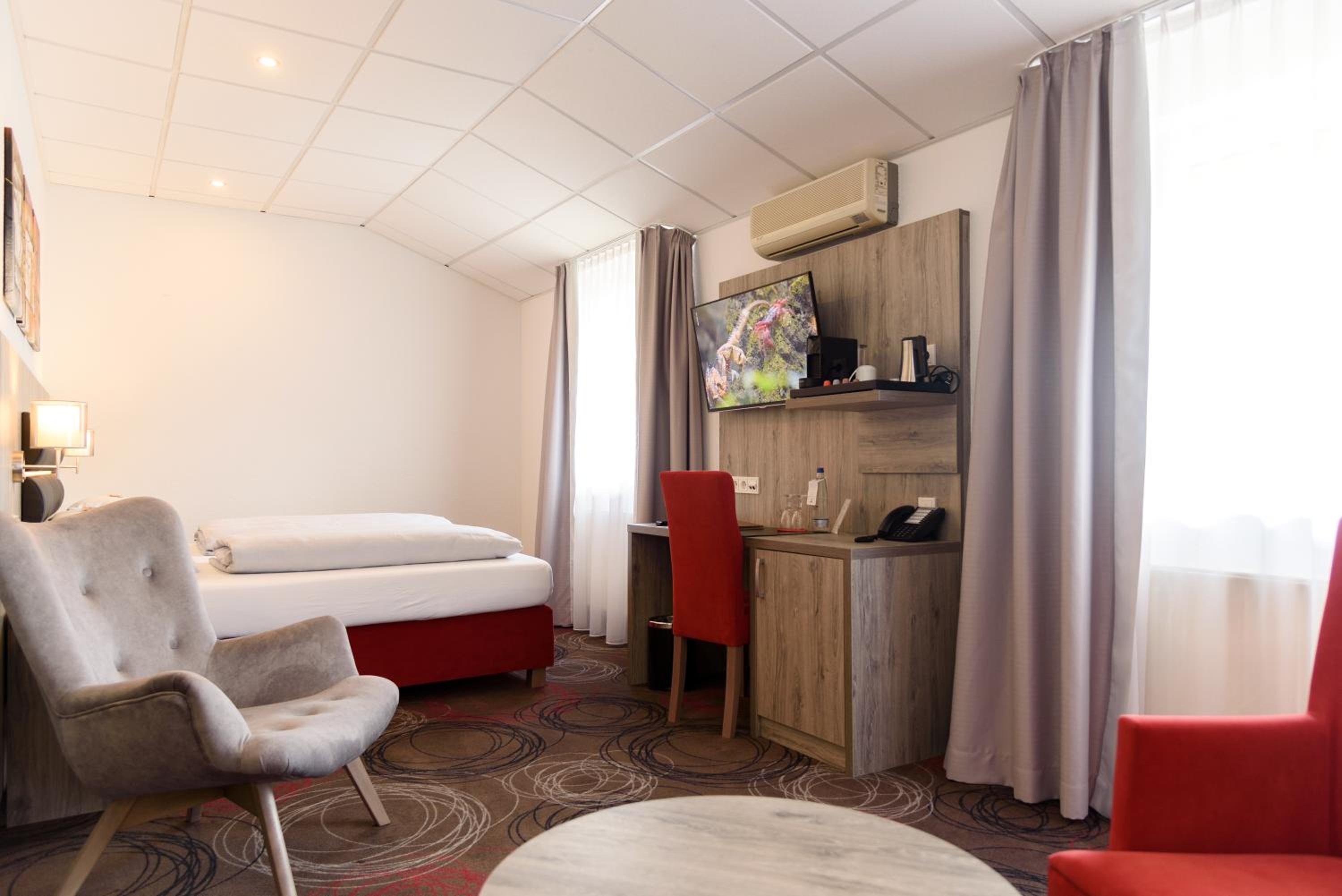 Comfort Double Room - Photo 4