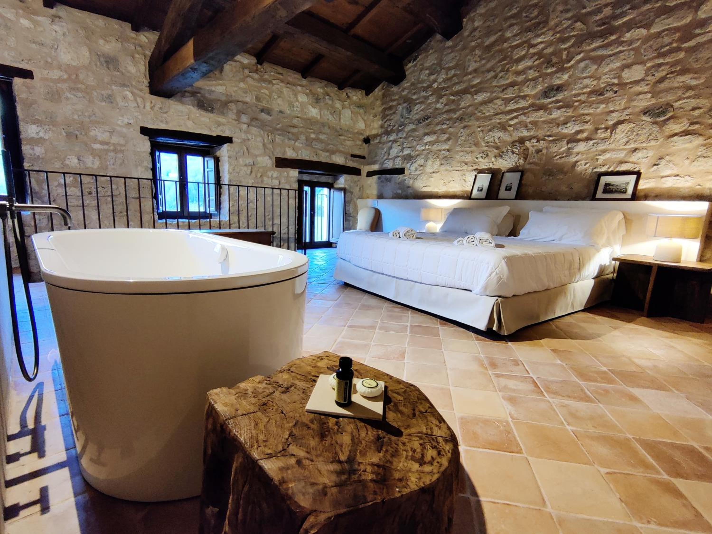Family Suite - Photo 7