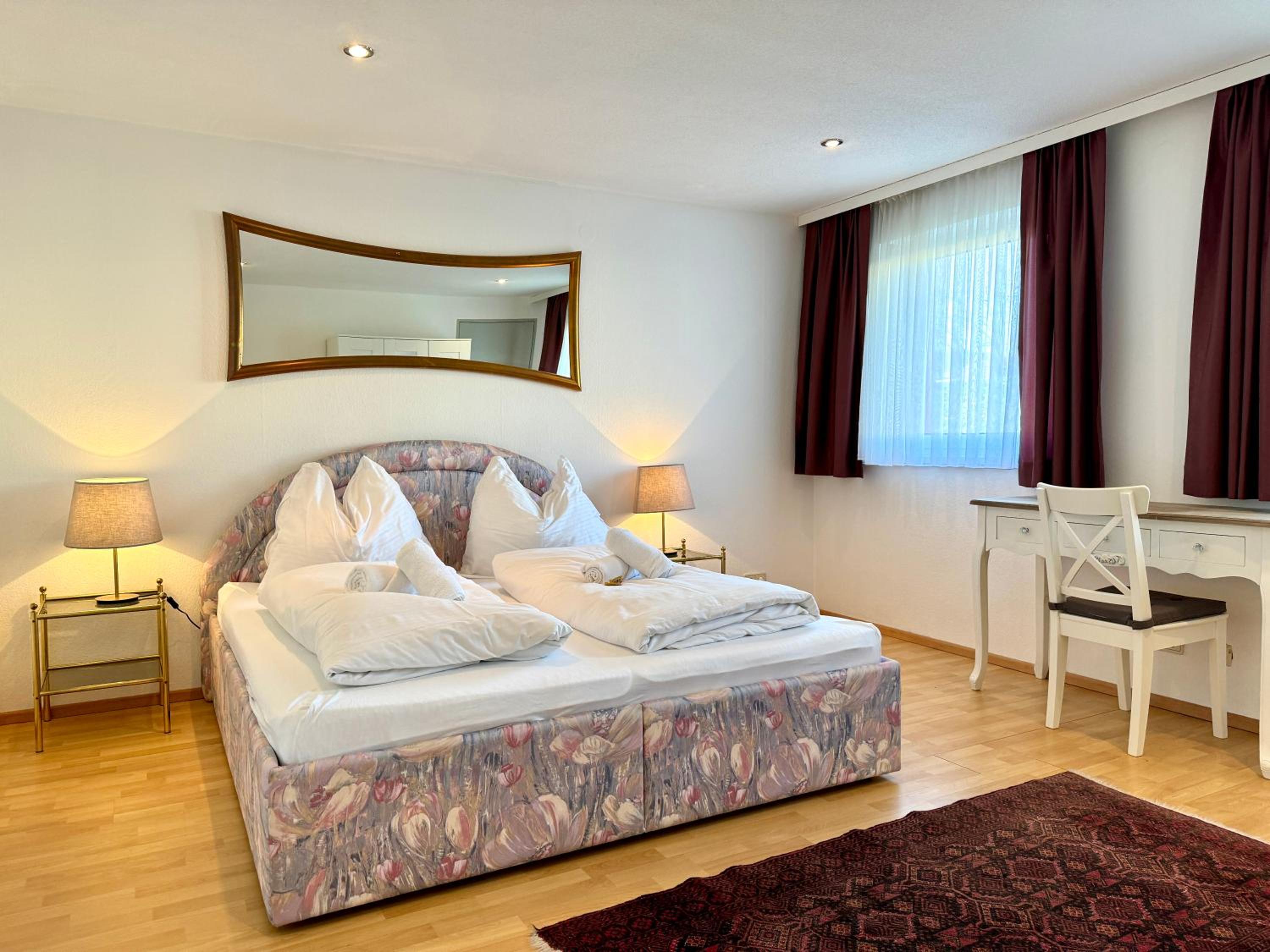 Four-Bedroom House photo 1