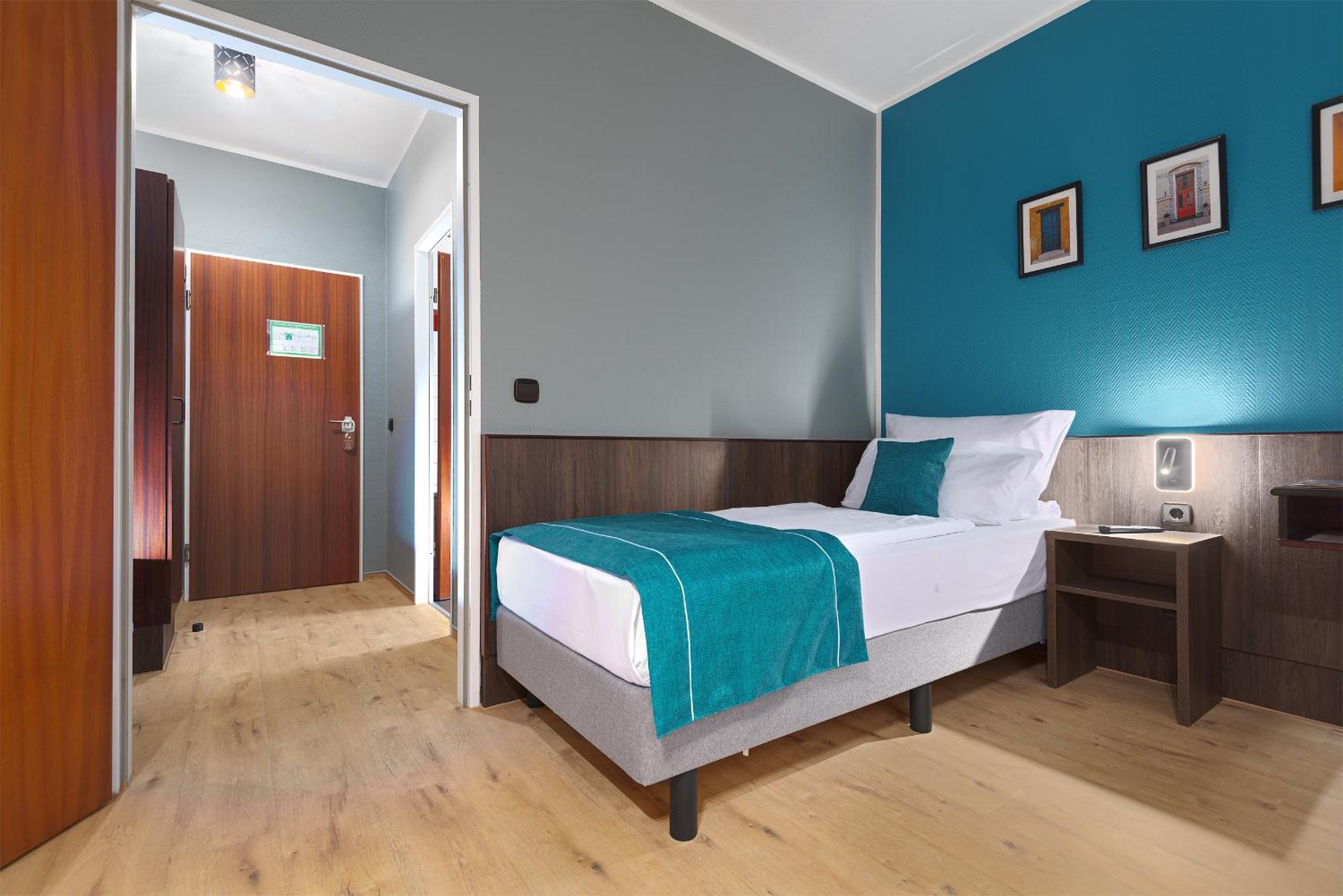 Single Room photo 2