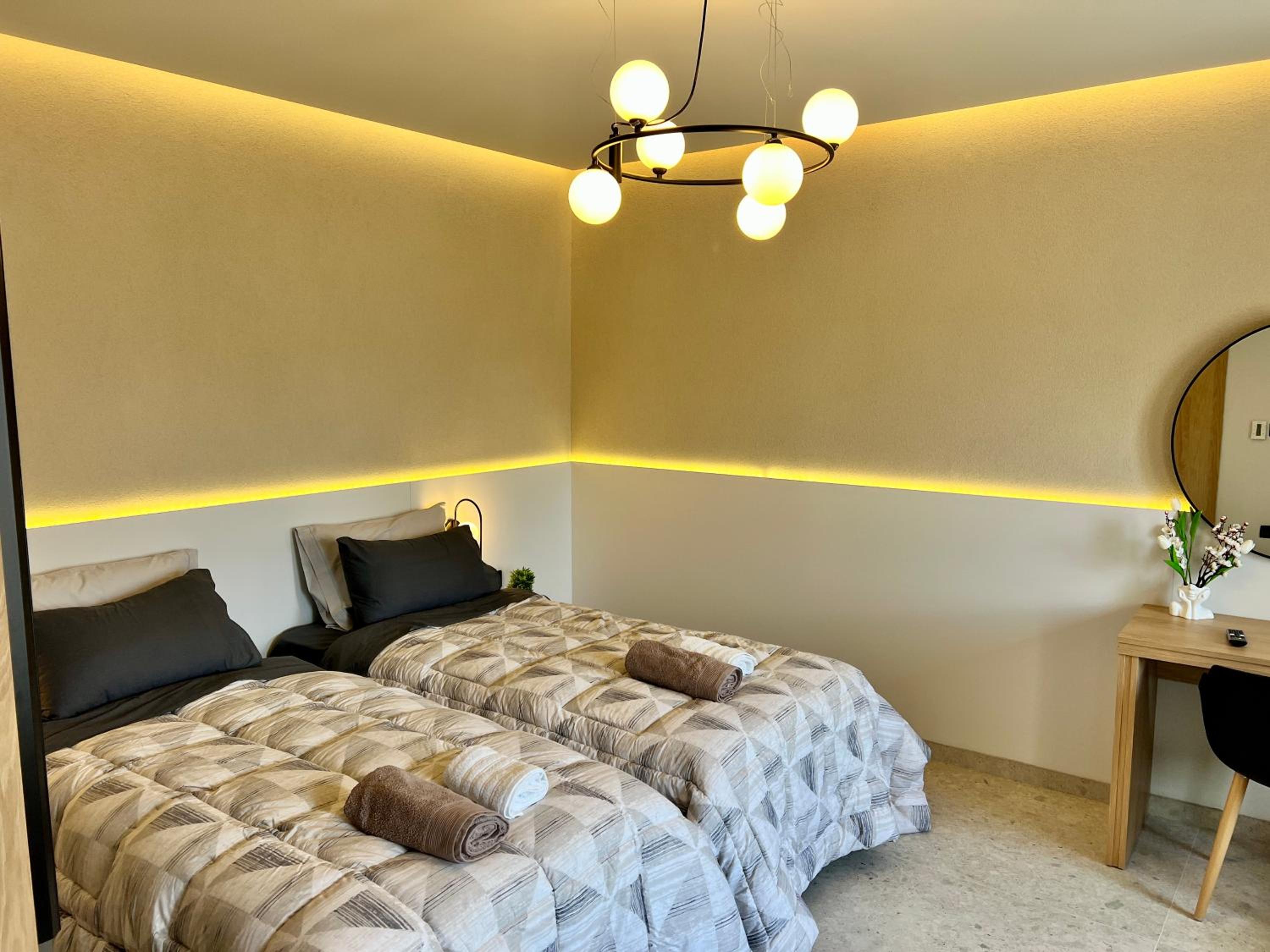 Large Double or Twin Room