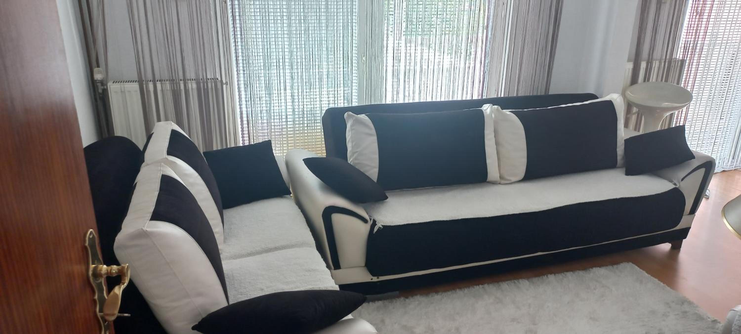 Three-Bedroom House photo 1