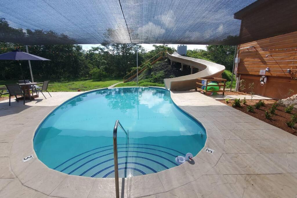 One-Bedroom House photo 1