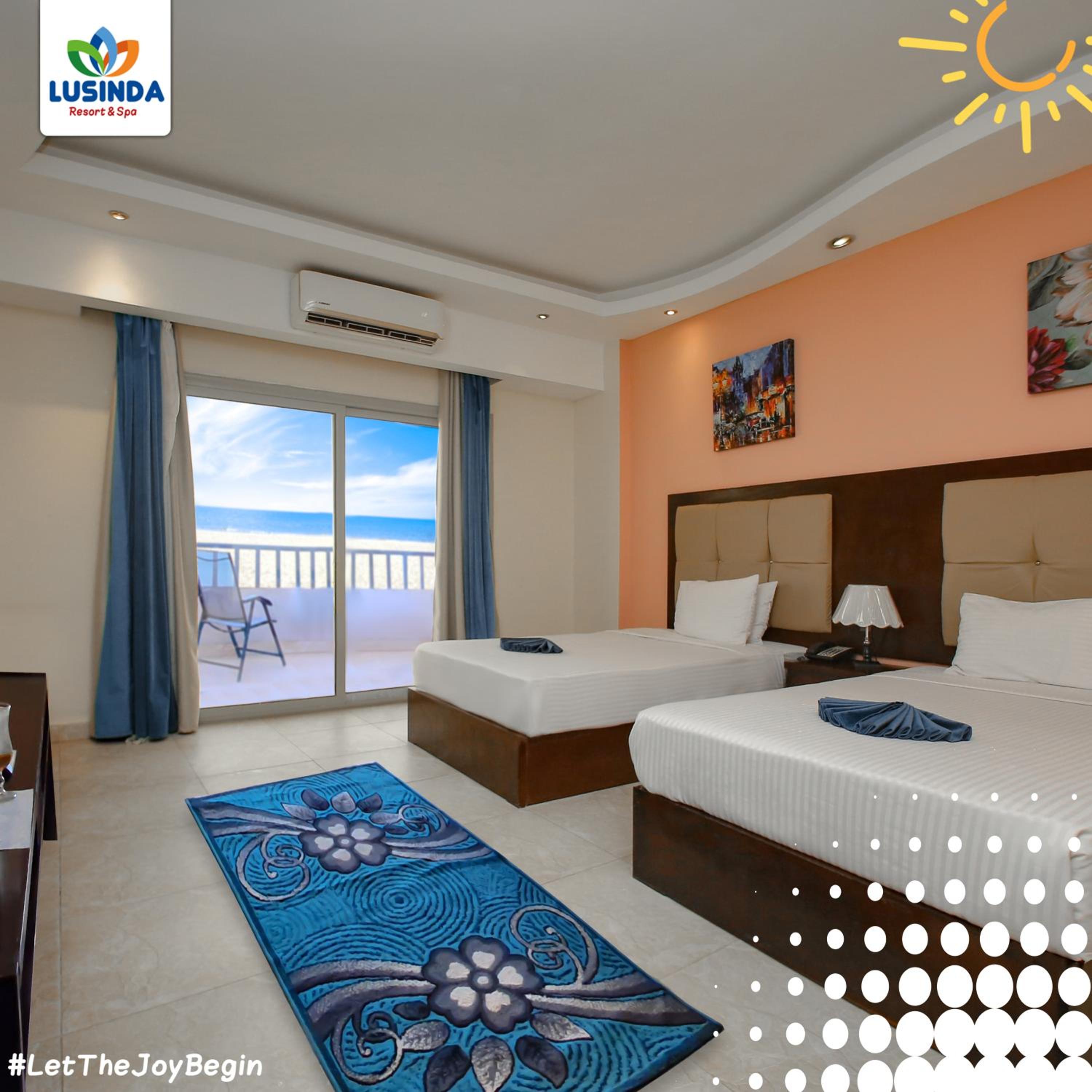 Double Room with Sea View photo 1