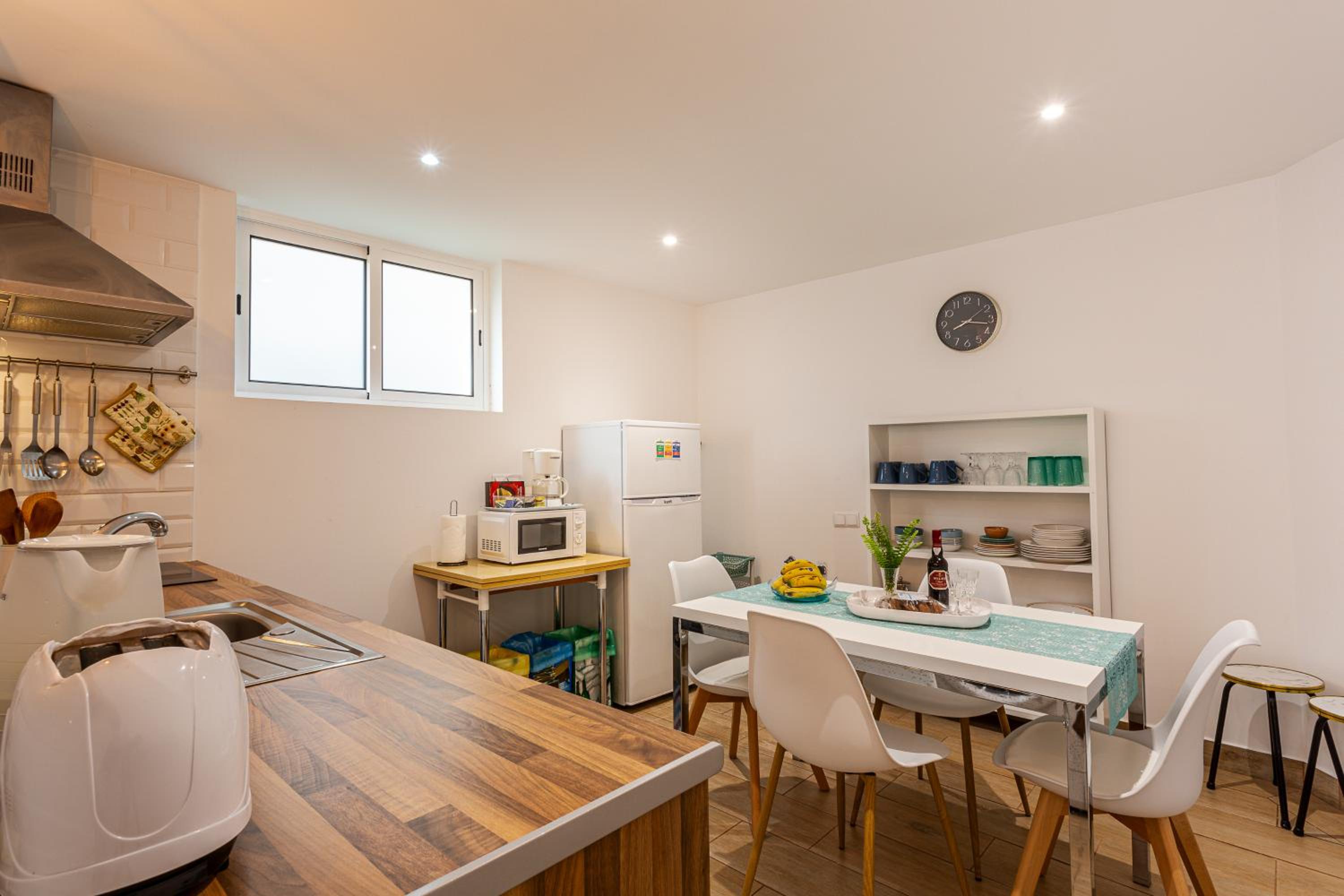 Two-Bedroom House photo 3