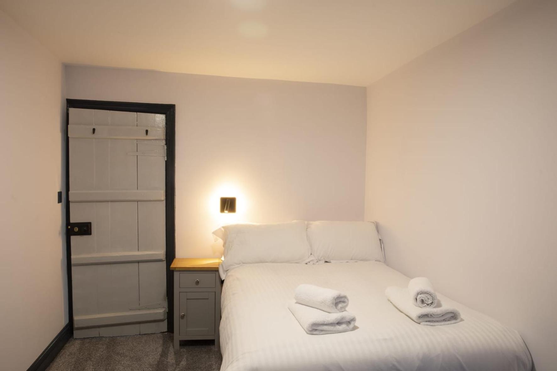 Four-Bedroom House photo 1