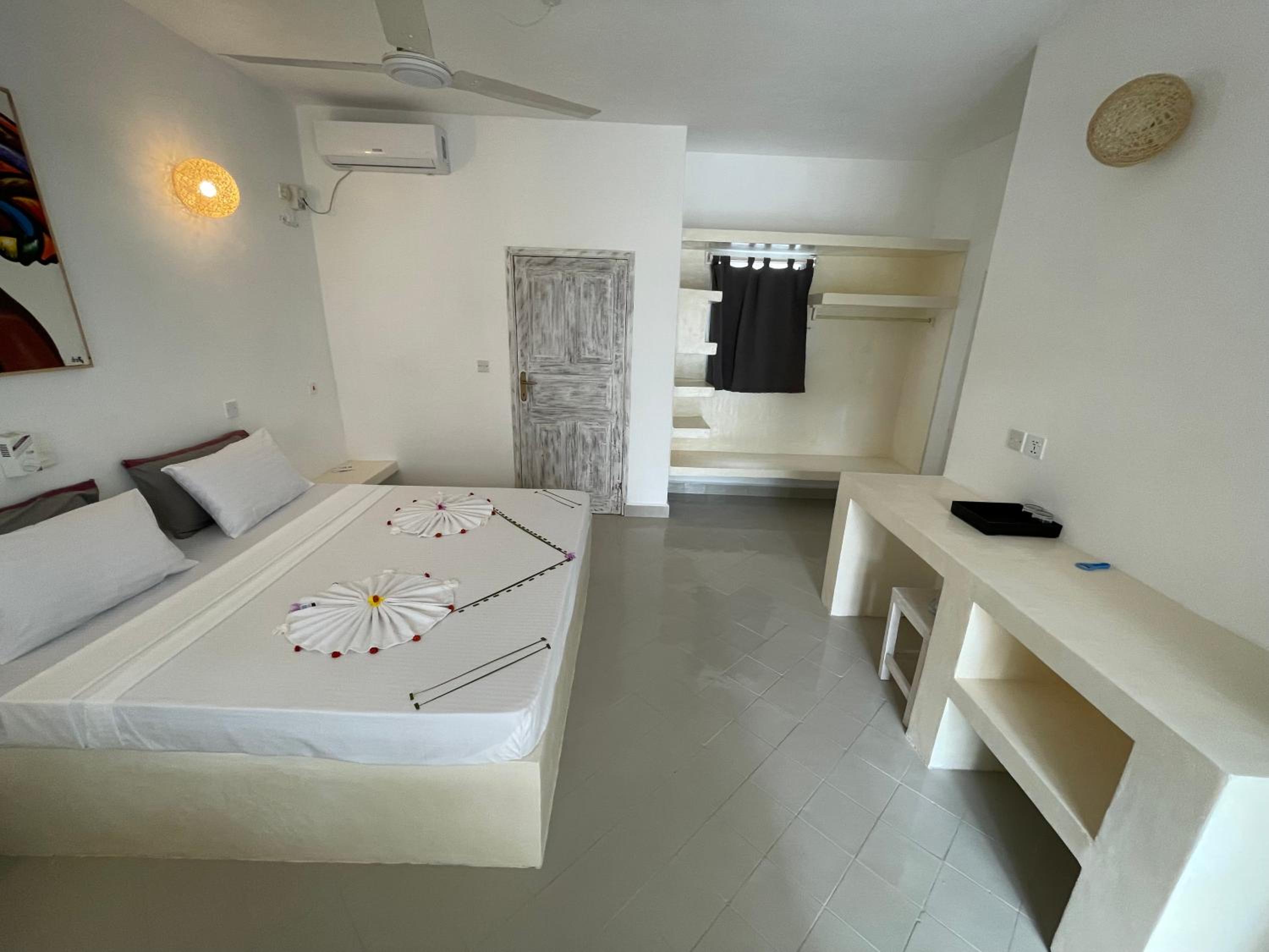 Standard Triple Room photo 2