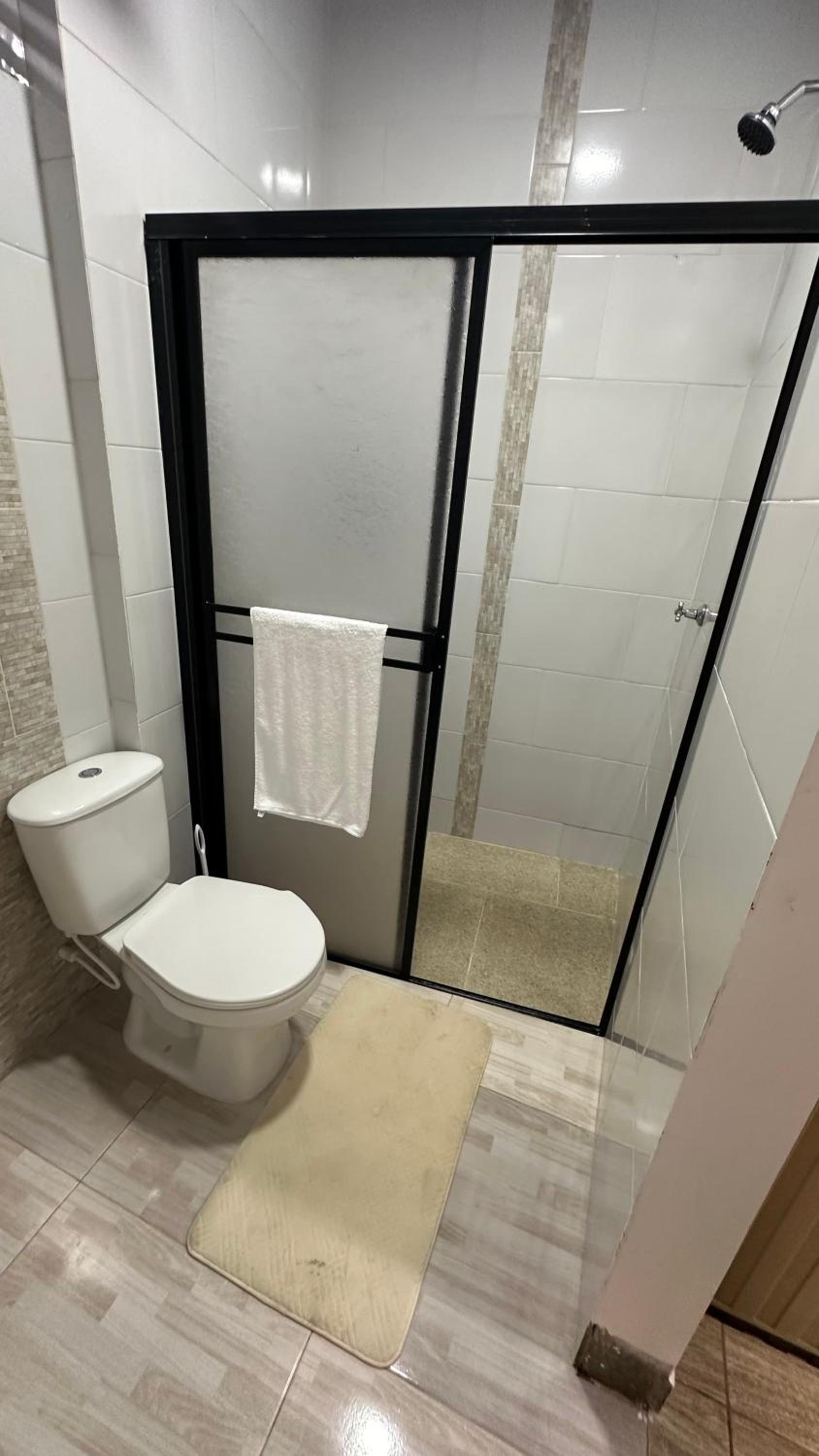 Double Room with Private Bathroom photo 3