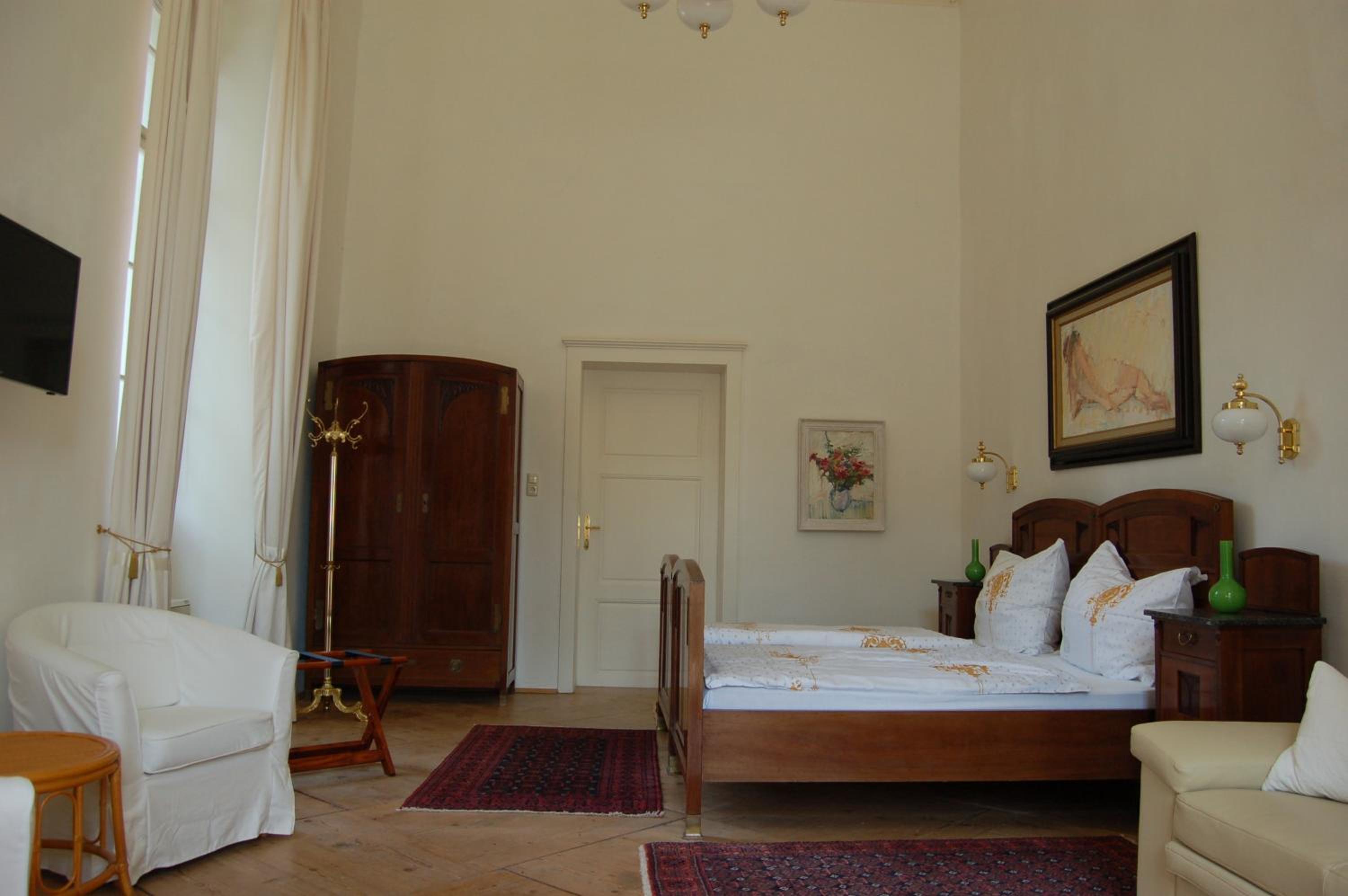 Deluxe Double Room photo 3