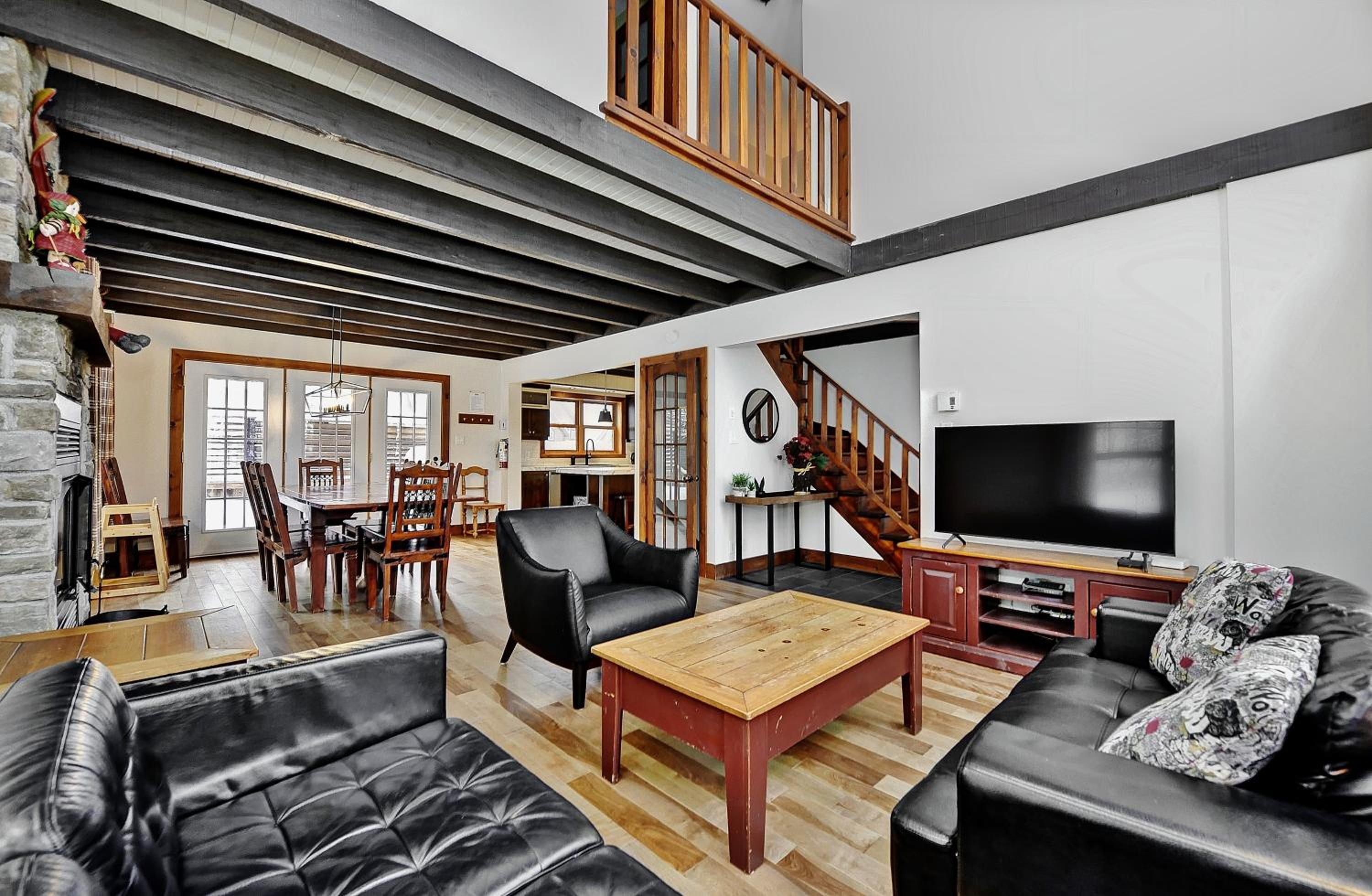 Four-Bedroom Chalet photo 1