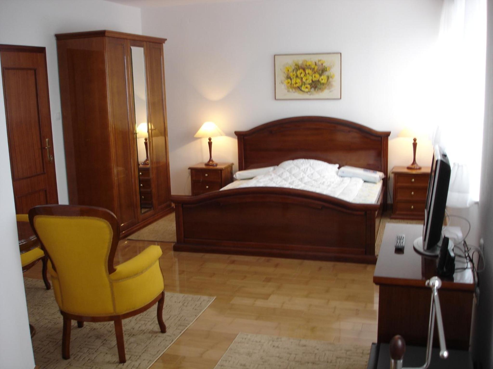 Standard Double Room photo 3