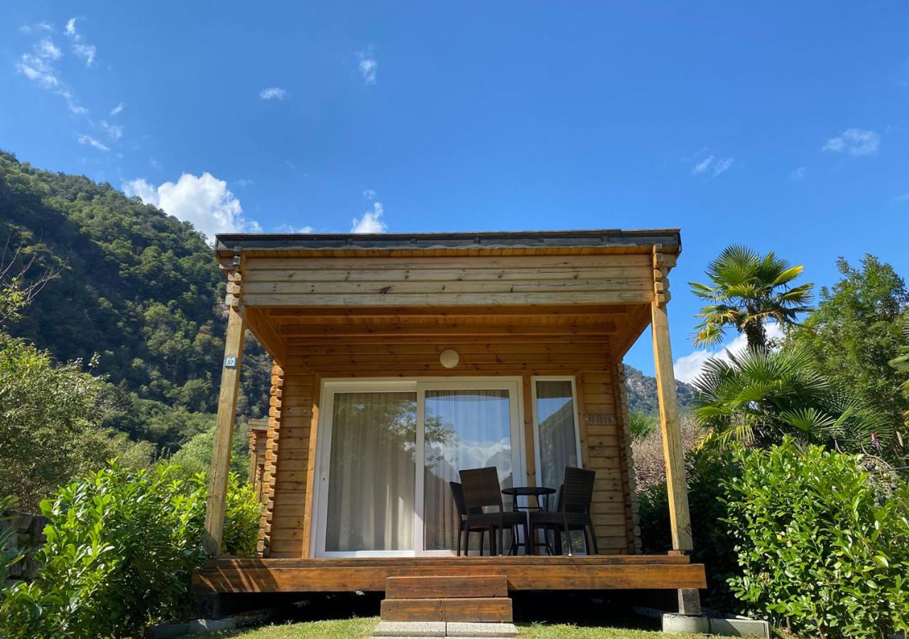 One-Bedroom Bungalow with Shared Bathroom photo 2