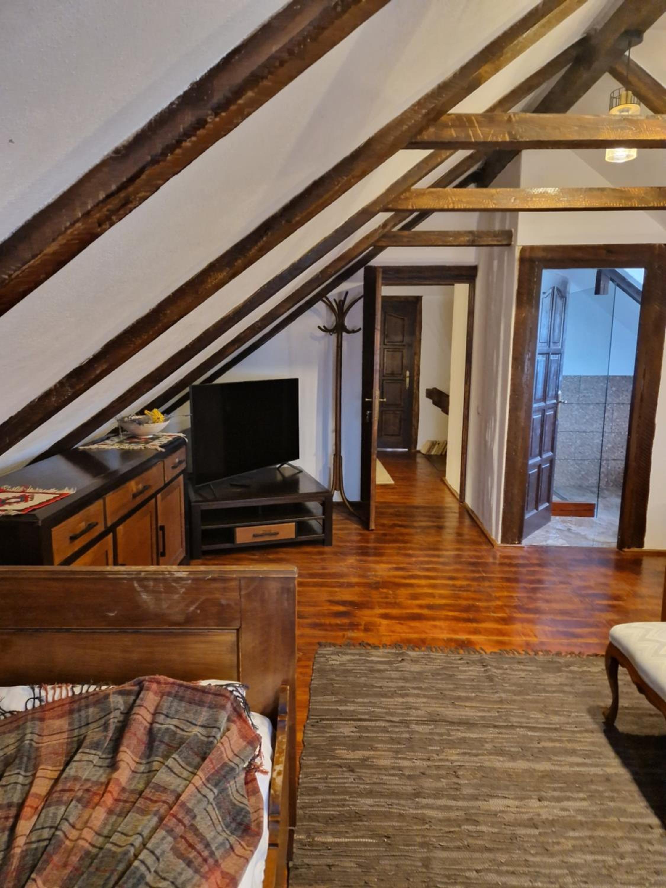 Deluxe Triple Room - Photo 3