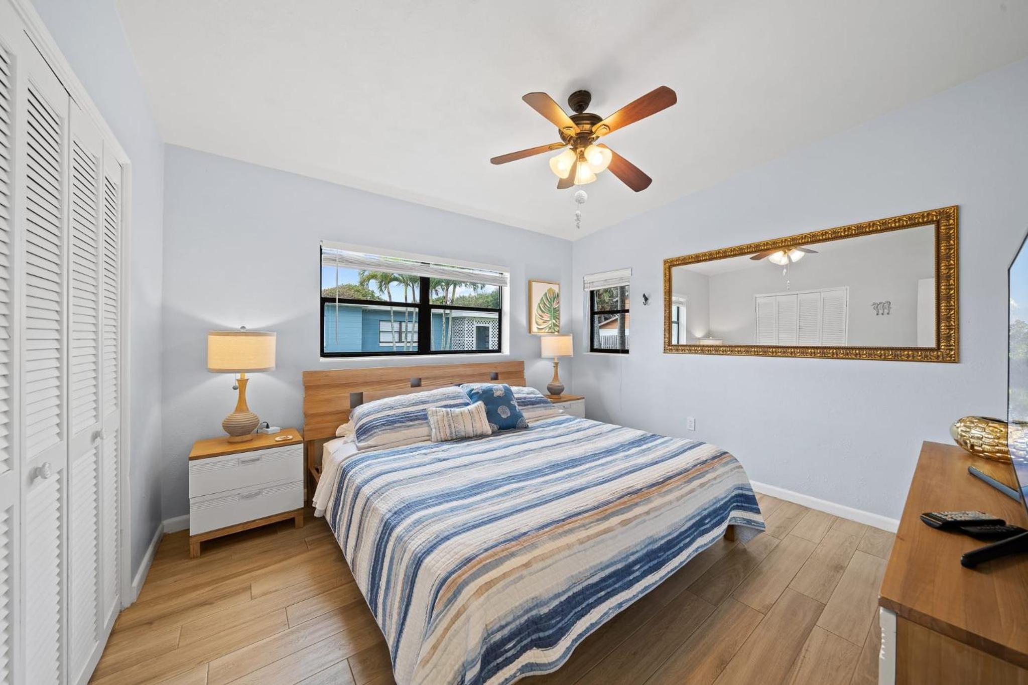 Apartment photo 2