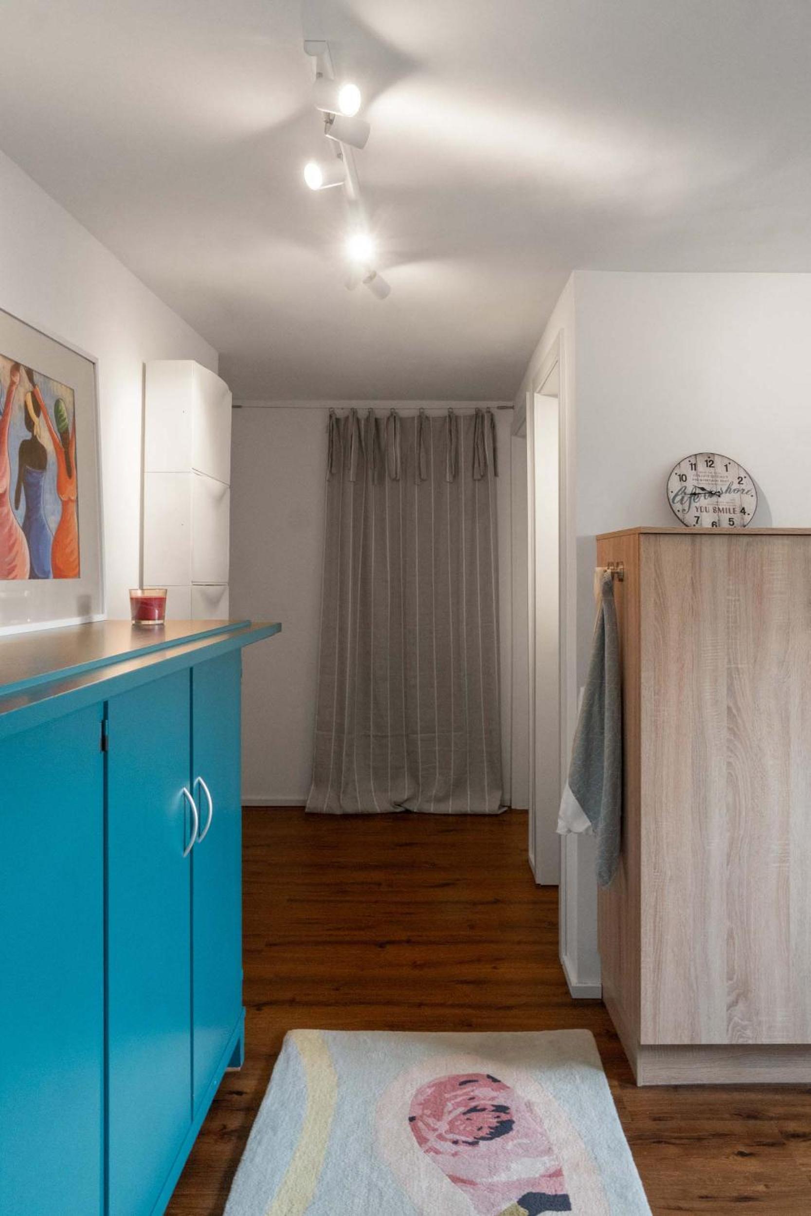 One-Bedroom Apartment photo 3