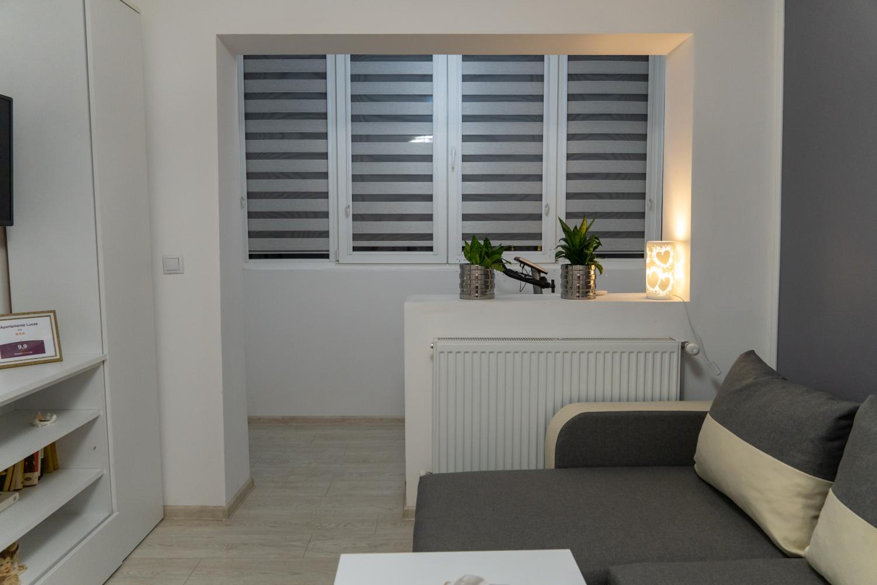 One-Bedroom Apartment - Photo 19