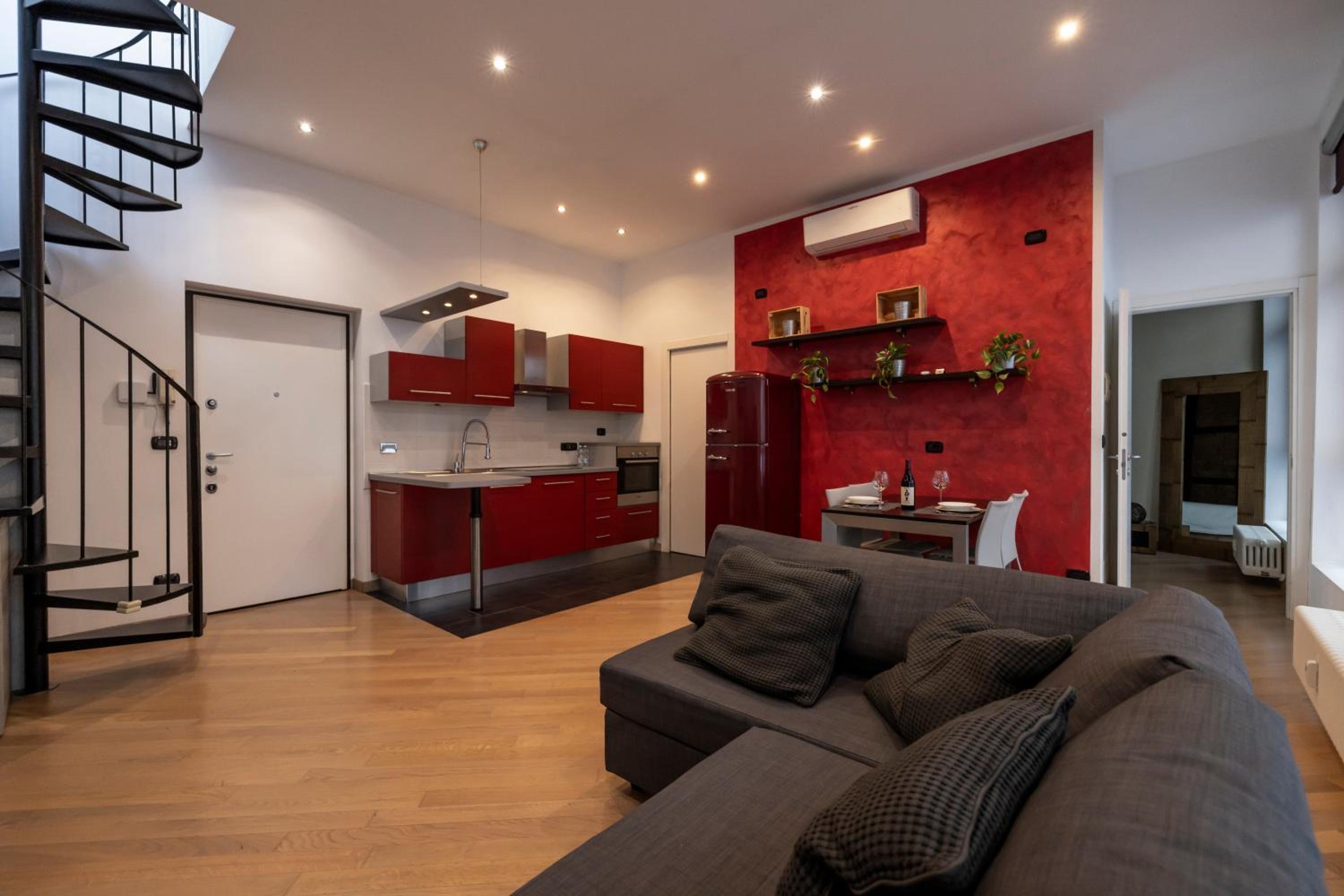 One-Bedroom Apartment