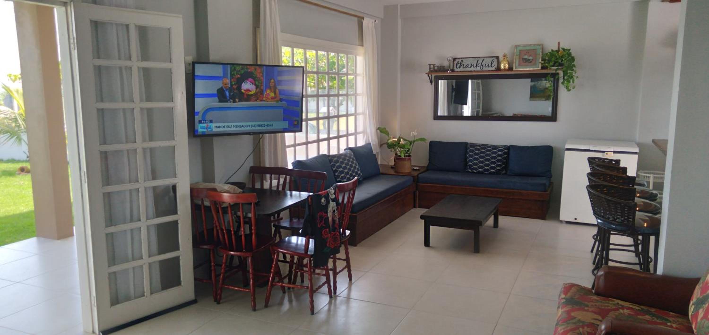 Four-Bedroom House photo 3