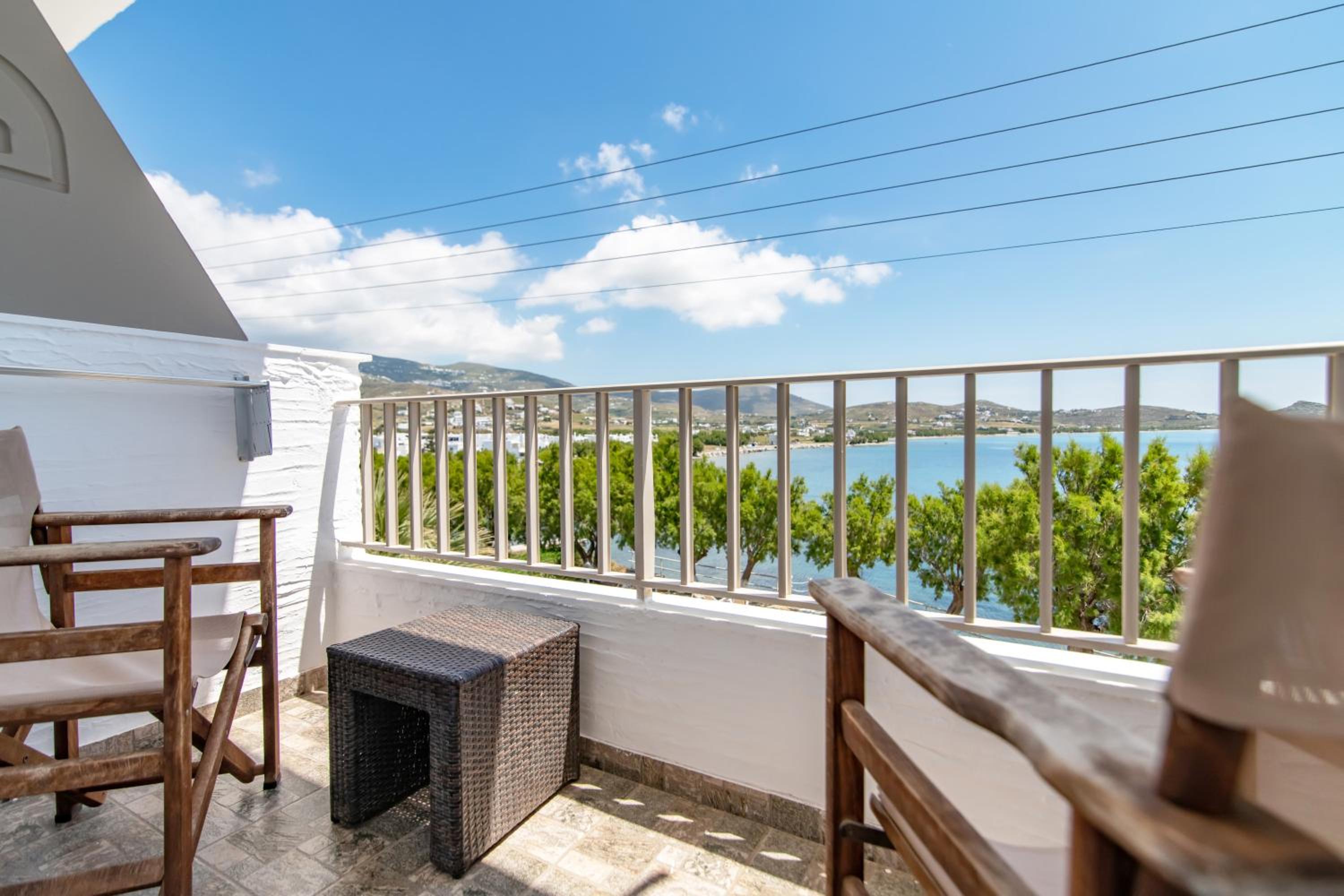 Double Room with Sea View - Photo 5