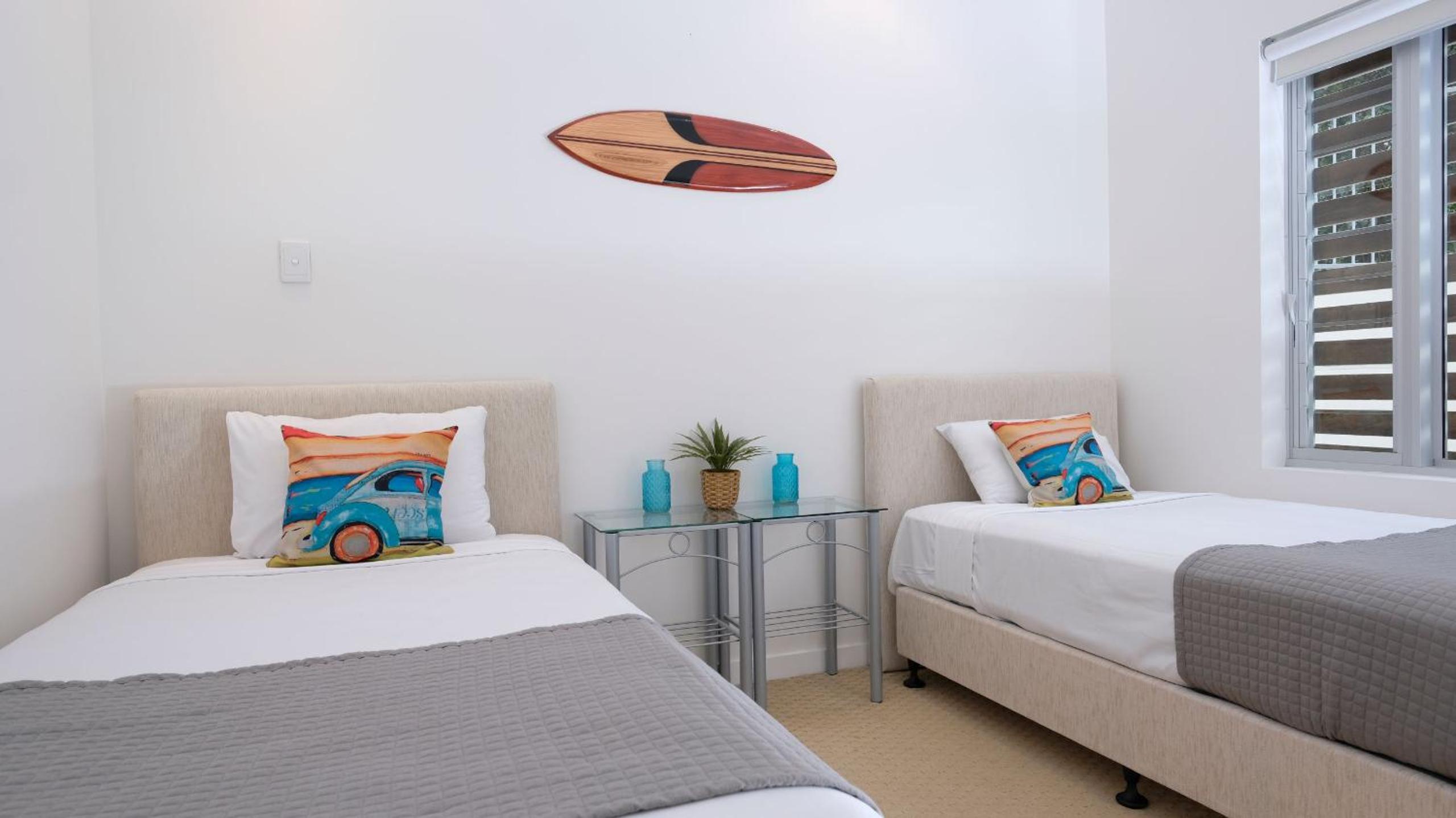 Ocean Breeze Apartment - 3 Bedrooms photo 2