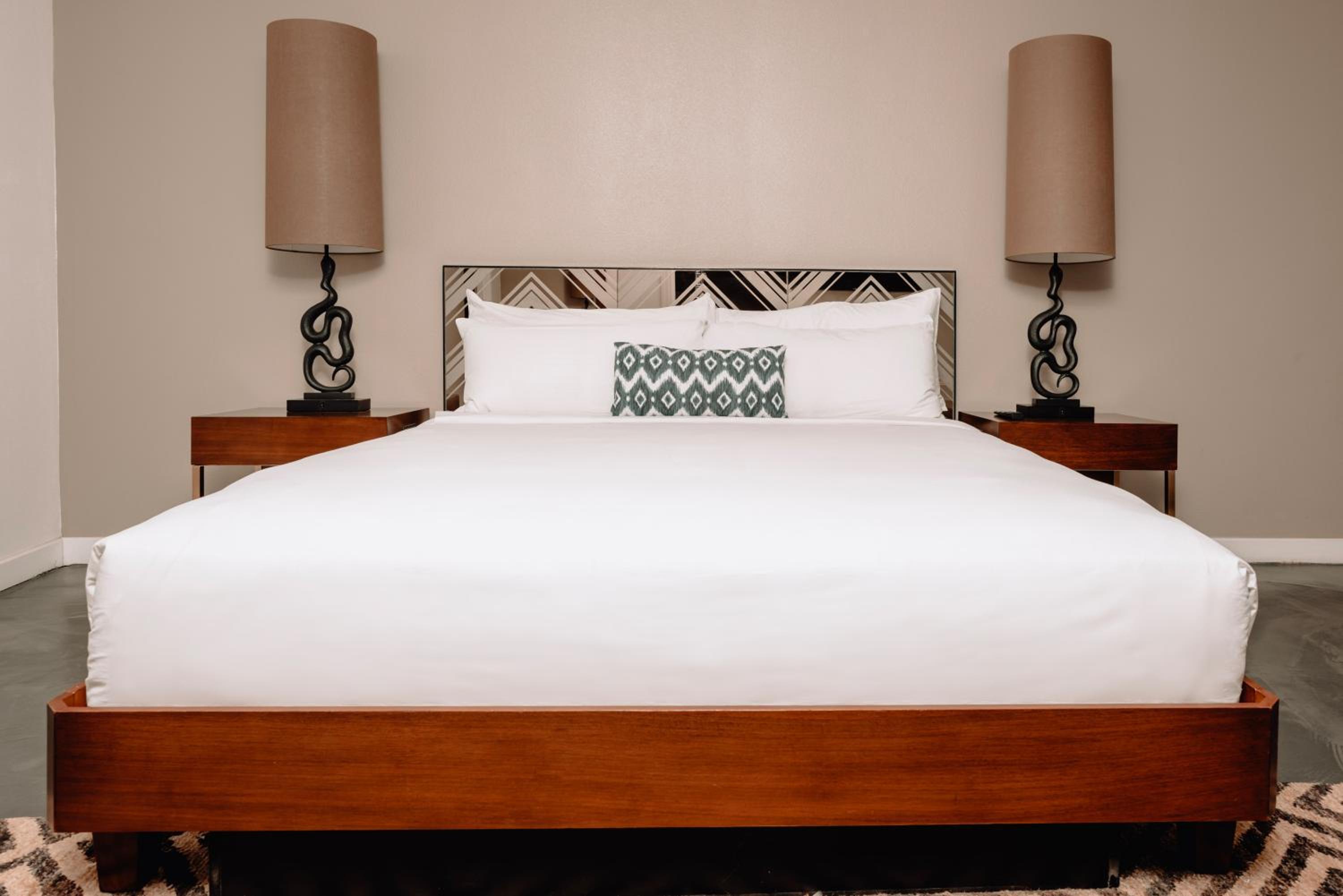 King Room with Balcony photo 2