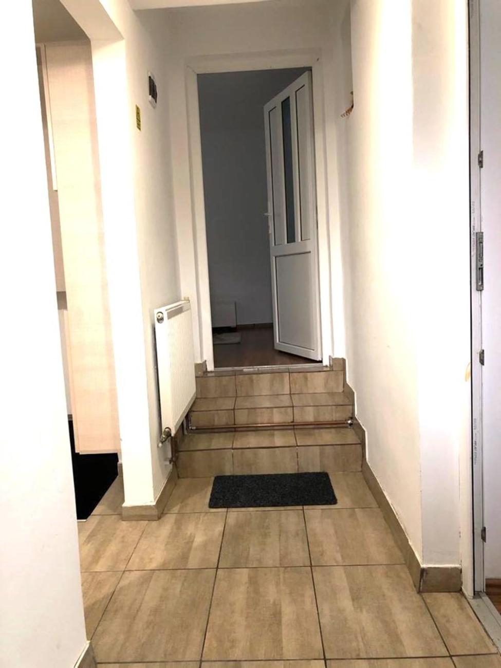 Two-Bedroom Suite - Photo 8