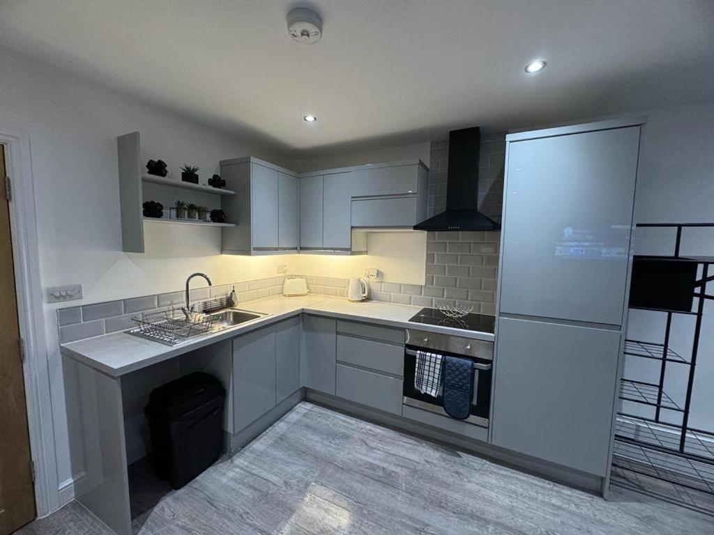 Studio Apartment photo 2
