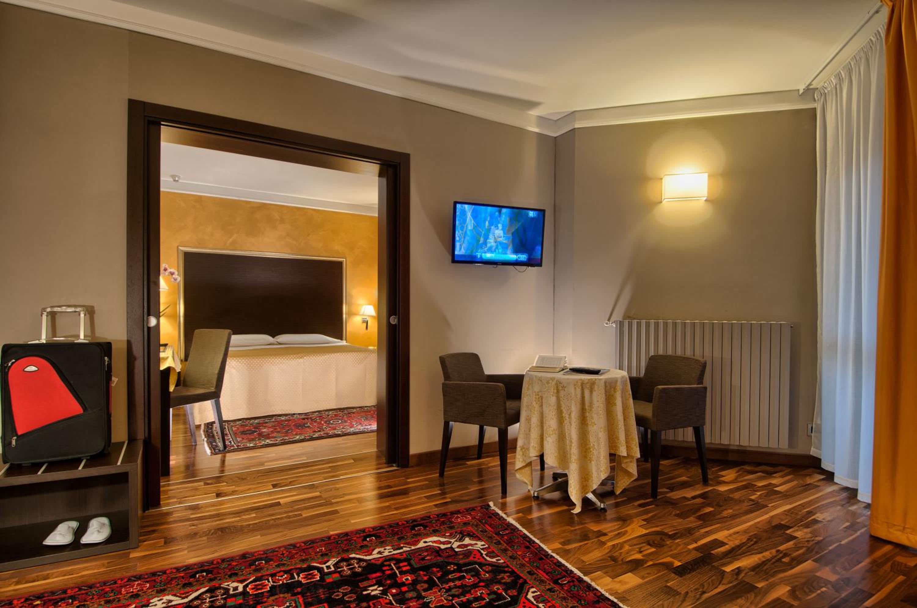Junior Suite - Photo 2