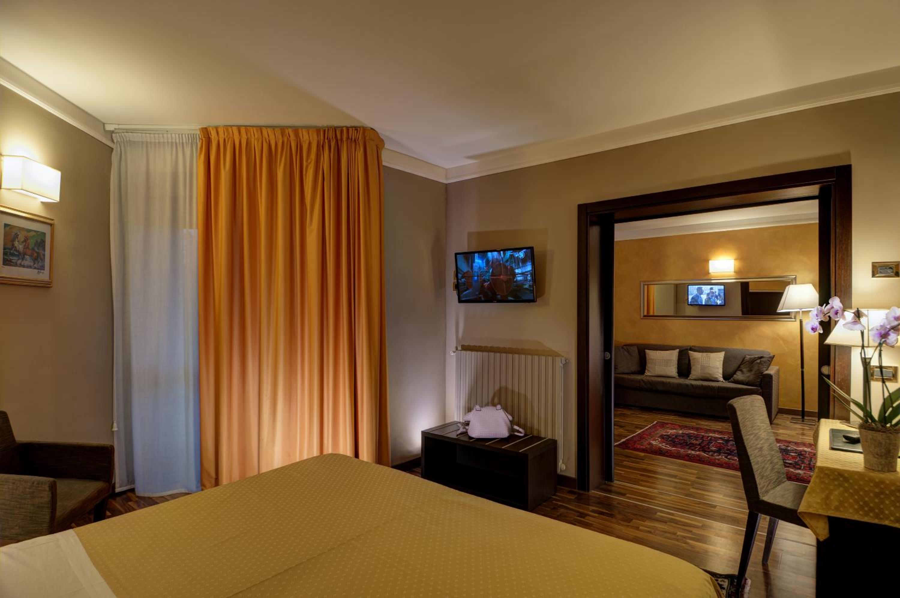 Suite photo 2