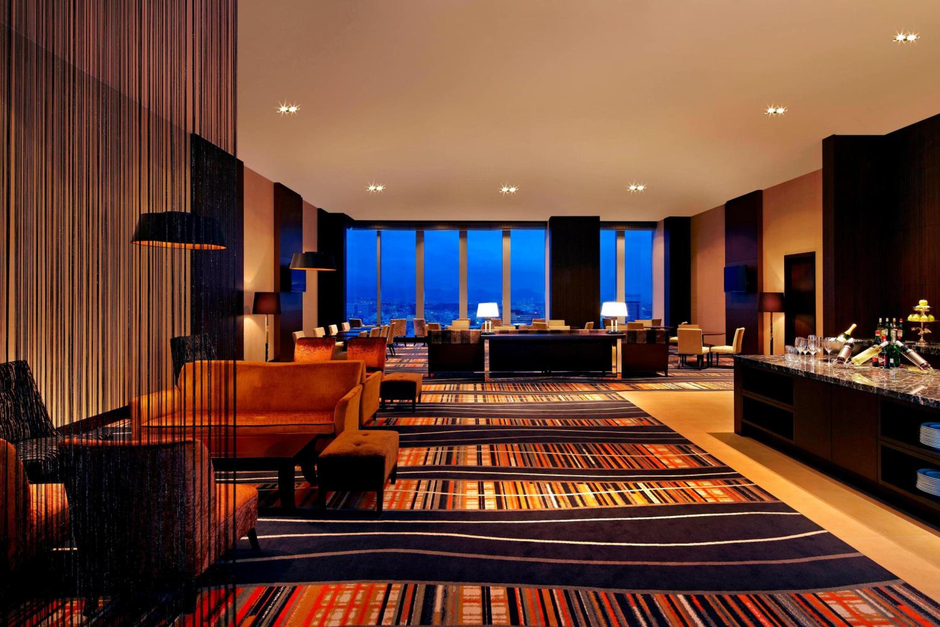 Club Superior King, Executive lounge access - Photo 7