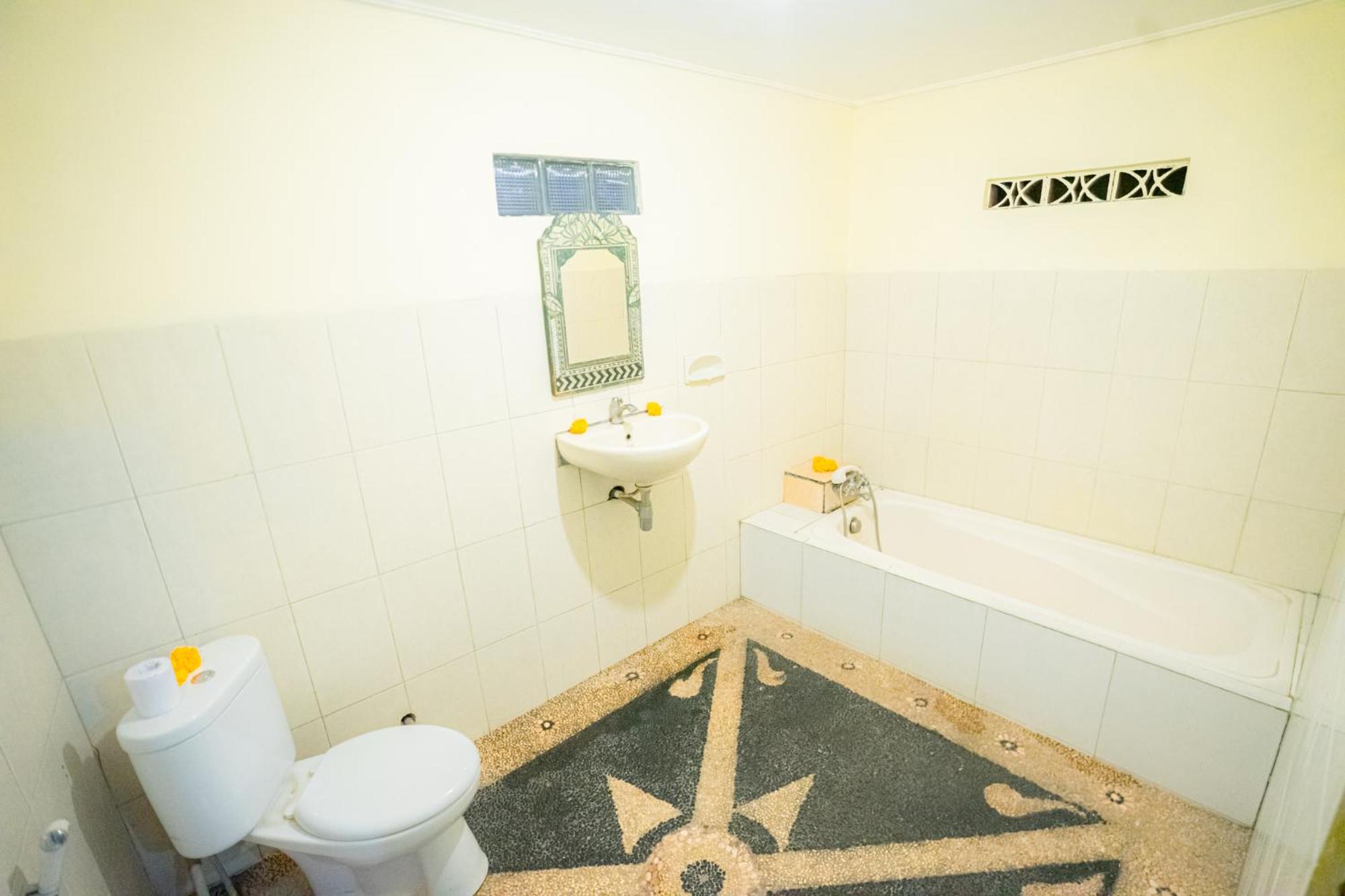 Double Room with Garden View - Photo 3