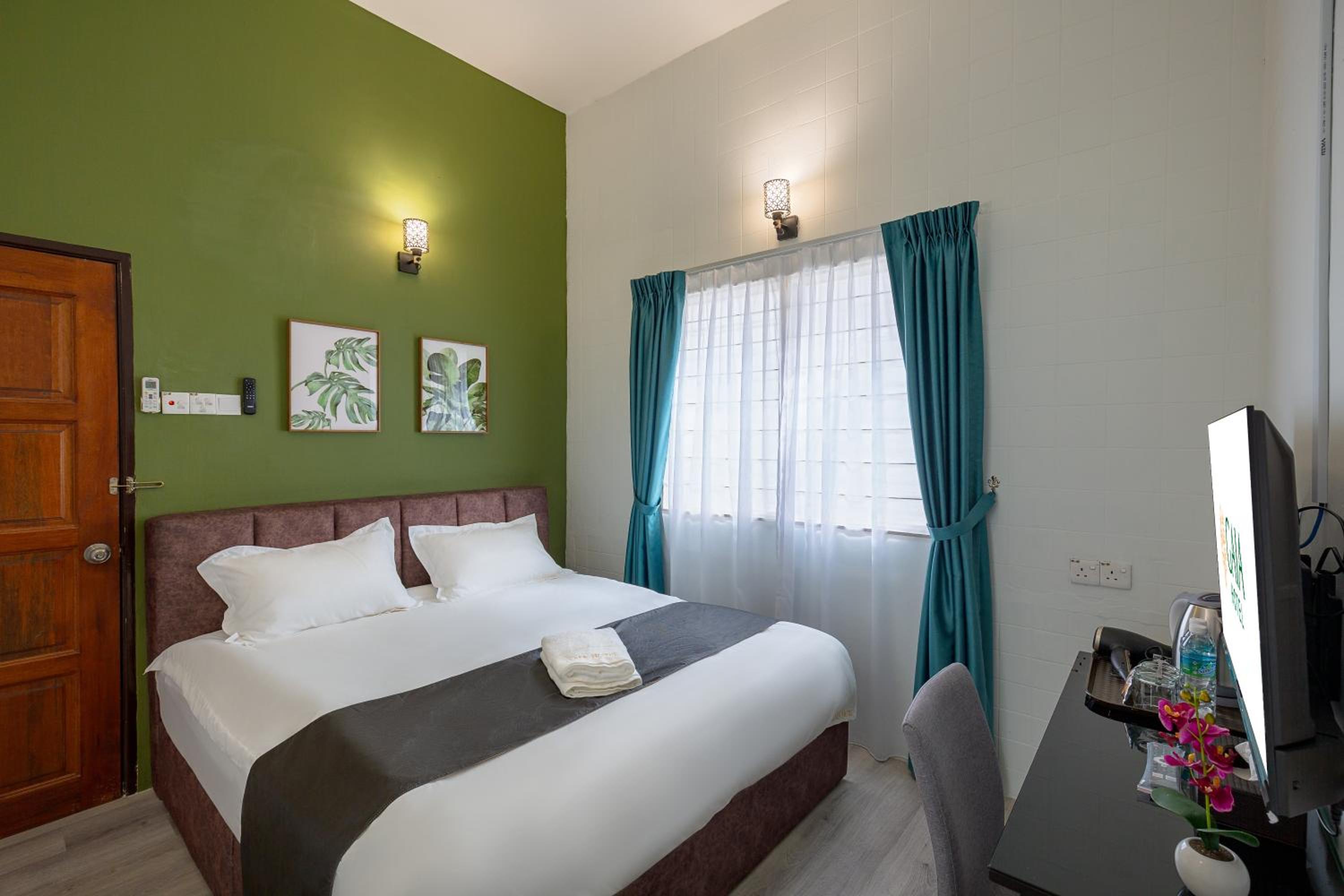 Deluxe Double Room photo 3
