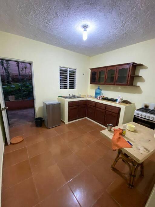 Three-Bedroom House photo 2