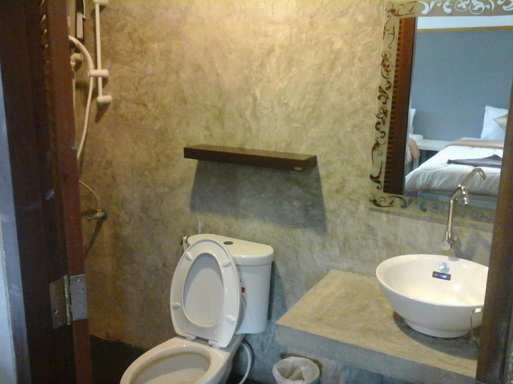 Standard Twin Room photo 3
