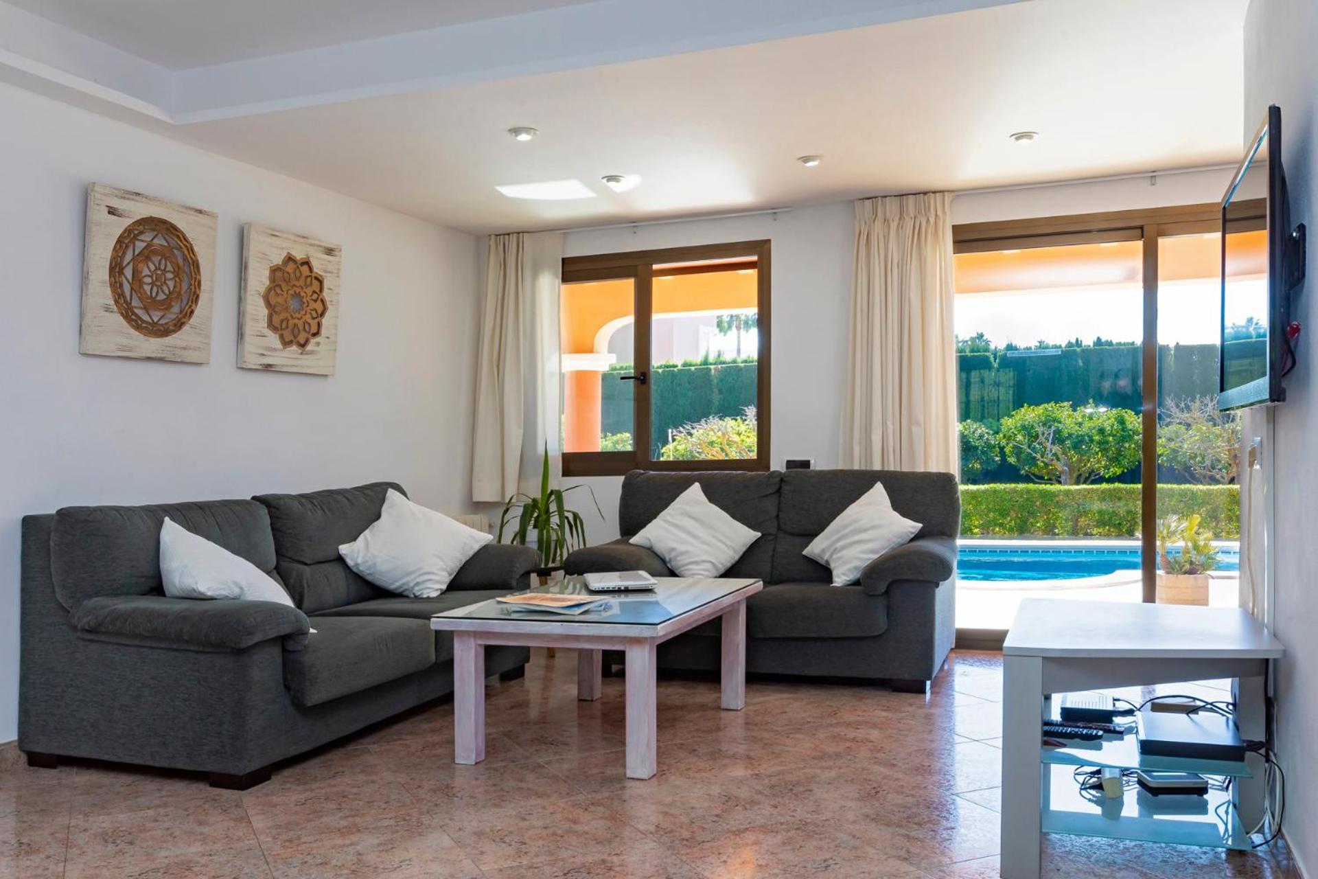 Six-Bedroom Villa