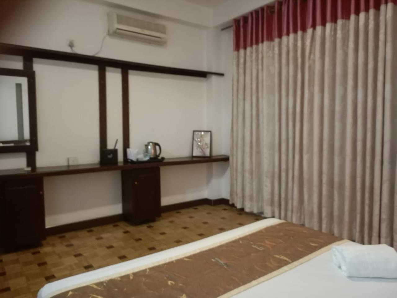 Deluxe Double Room with Castle View