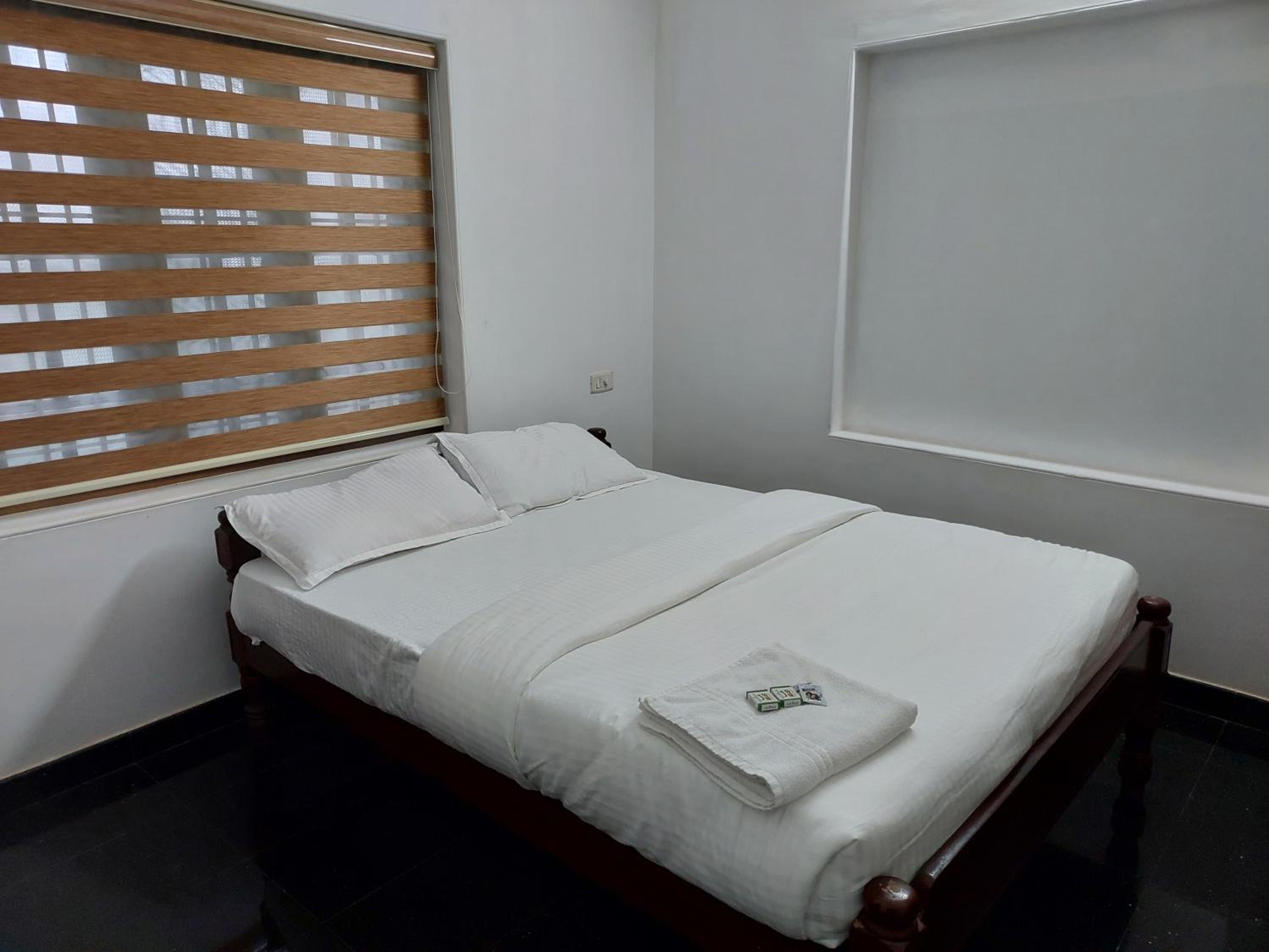Deluxe Double Or Twin Room photo 1
