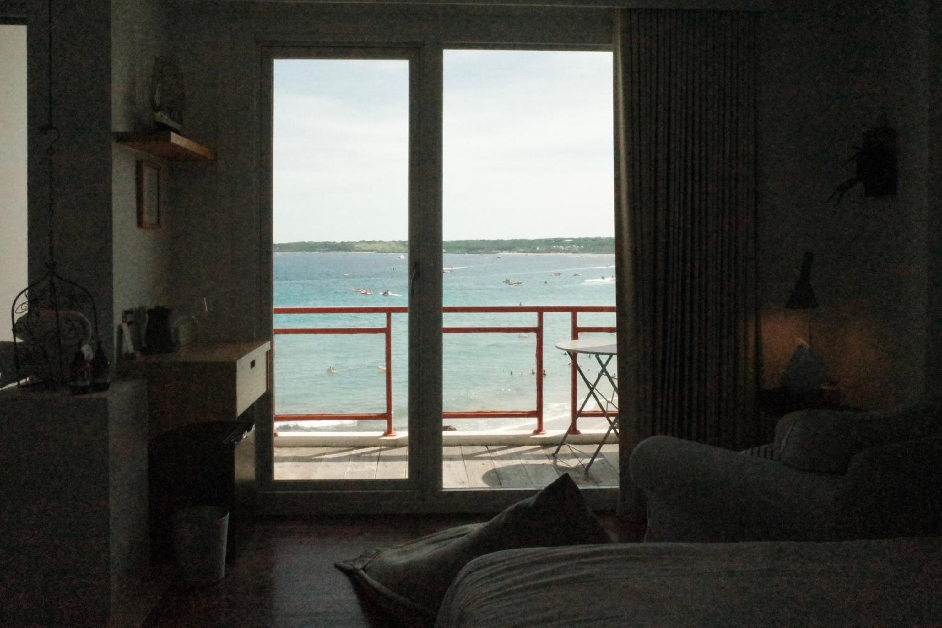 Deluxe Double Room with Balcony and Sea View photo 2