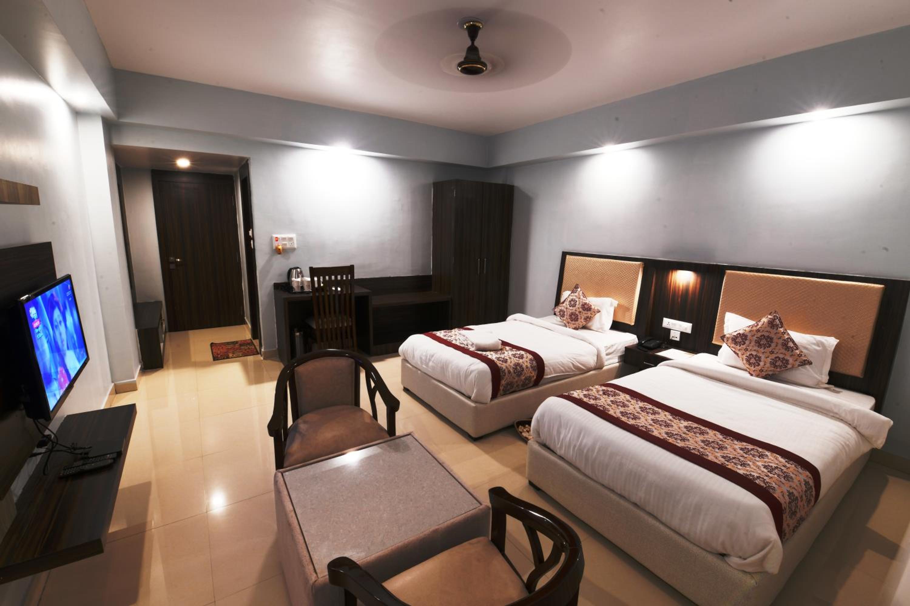 Twin Room with Balcony