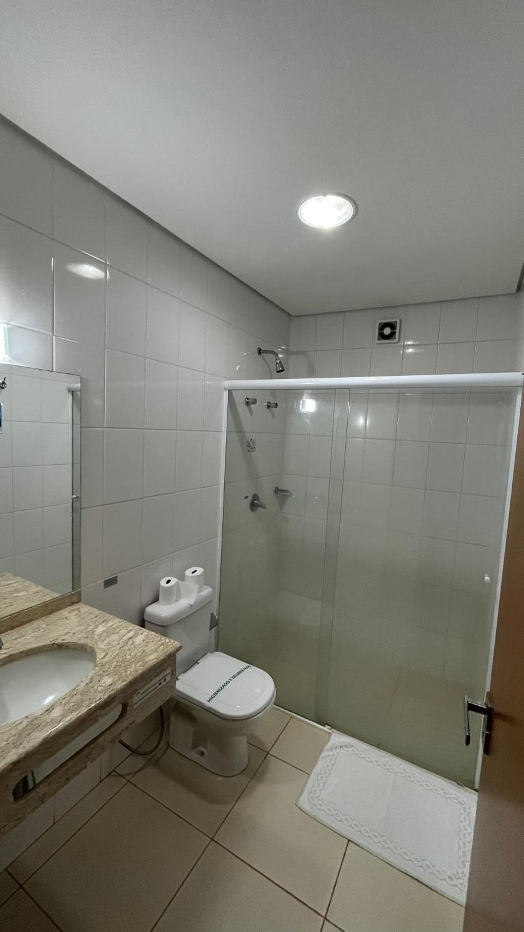 Executive Suite with Queen Bed photo 2